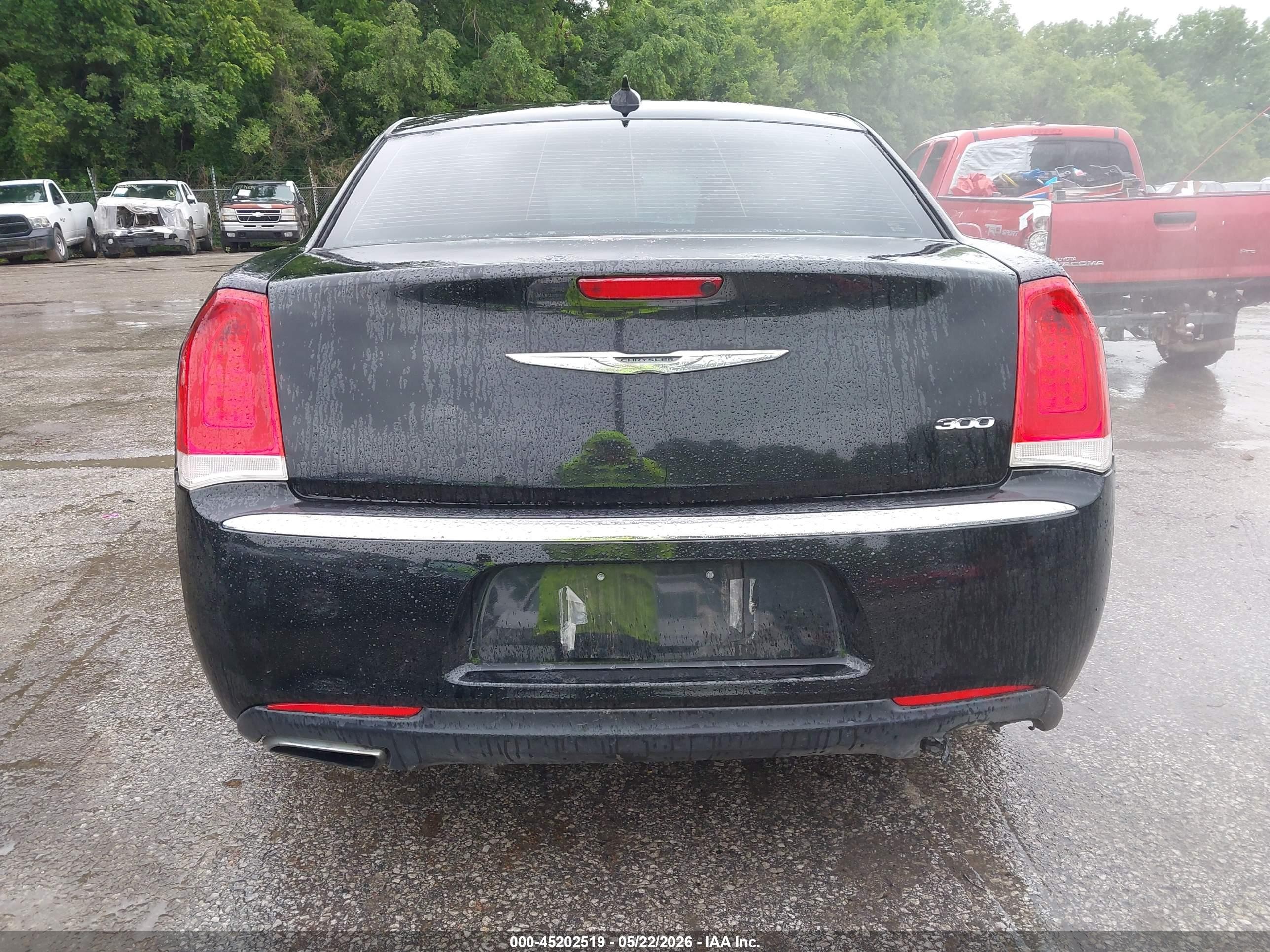 2015 Chrysler 300 Limited Black vin: 2C3CCAAG3FH898446