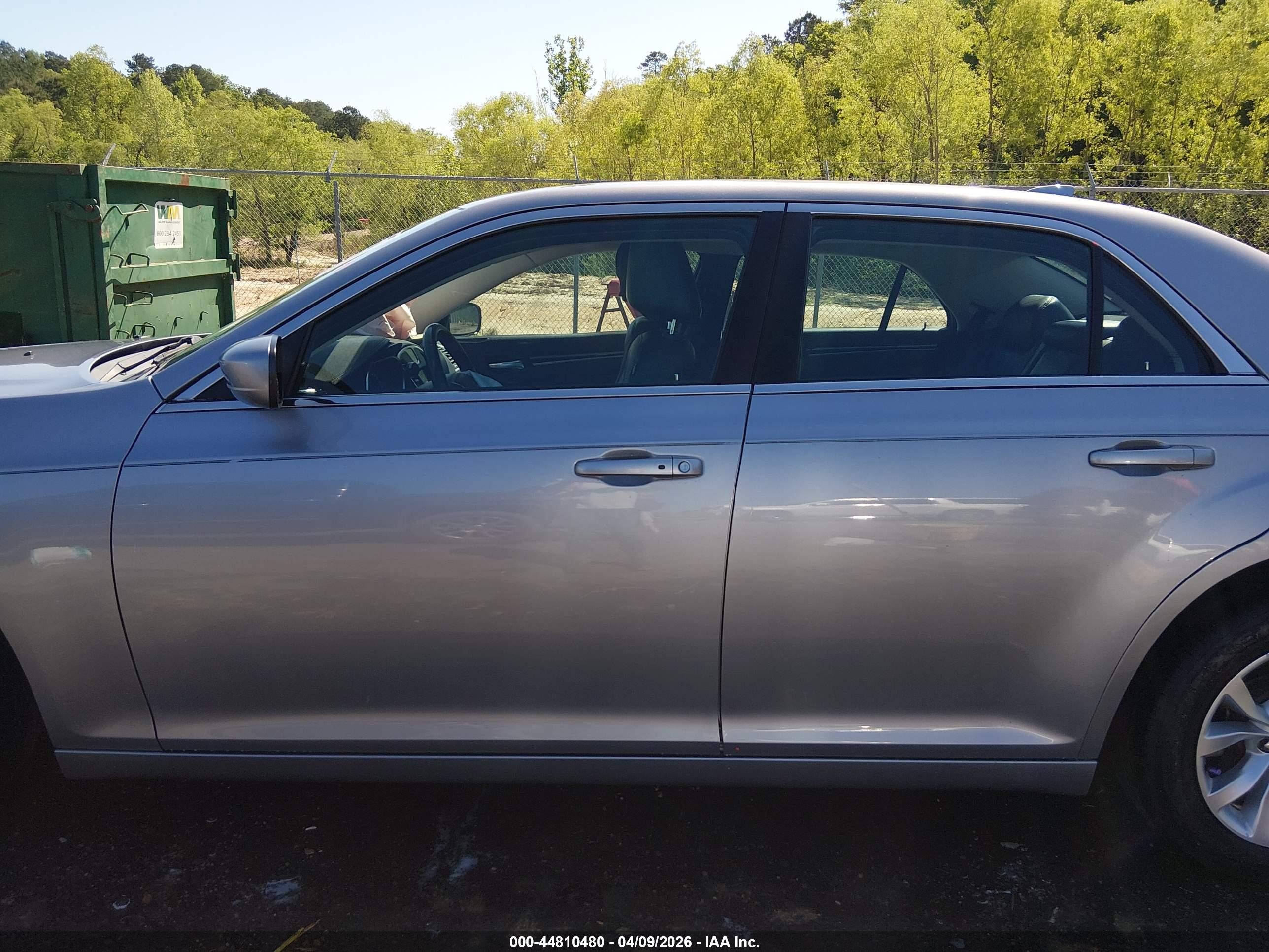 2015 Chrysler 300 Limited Gray vin: 2C3CCAAG3FH908831