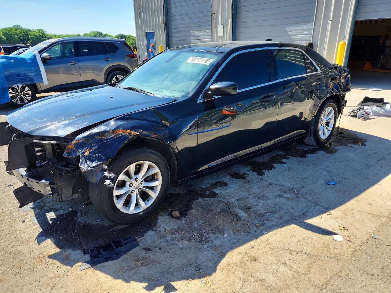 2015 Chrysler 300 Limited Черный vin: 2C3CCAAG3FH930294