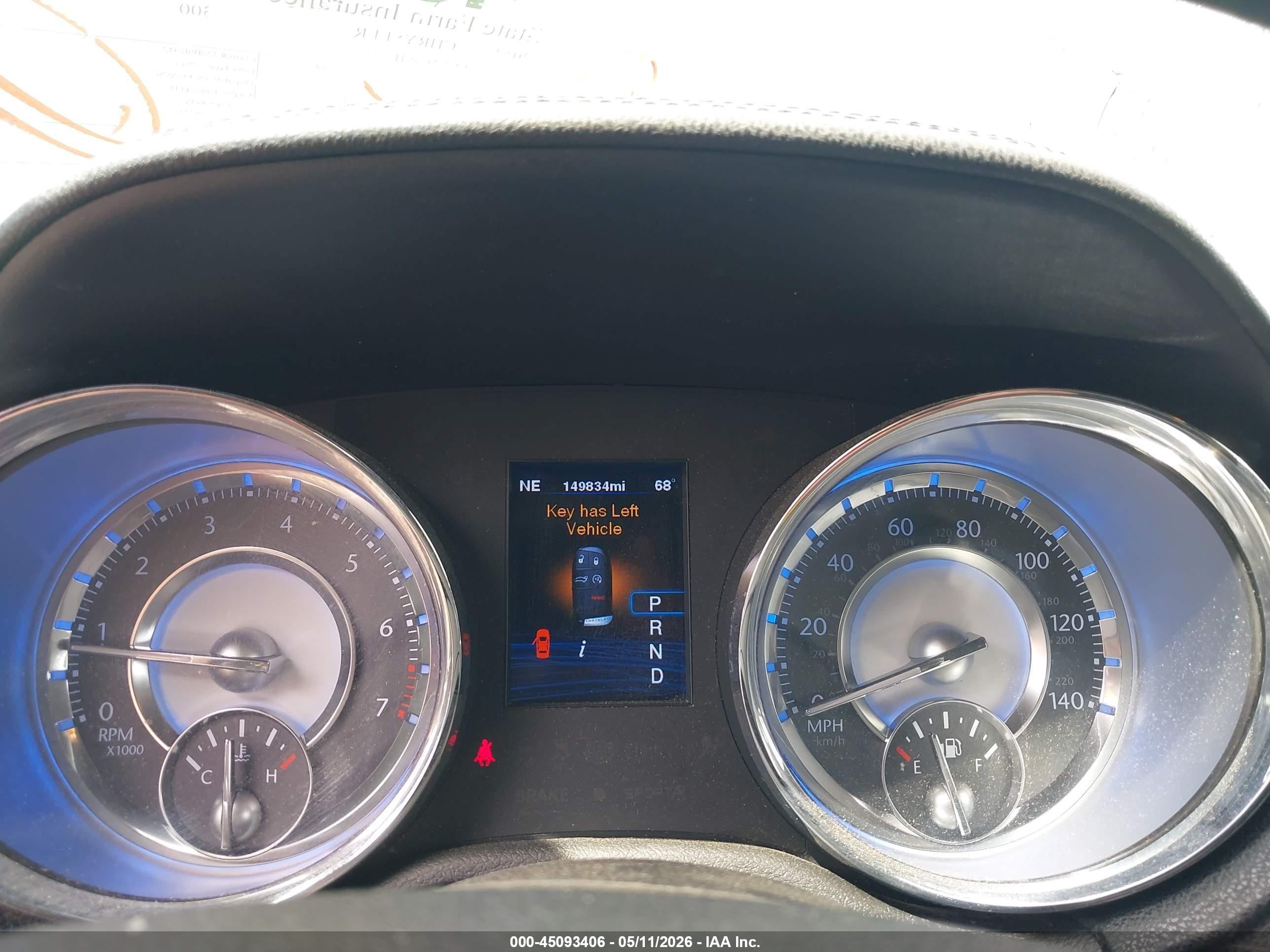 2012 Chrysler 300   Red vin: 2C3CCAAG4CH132902