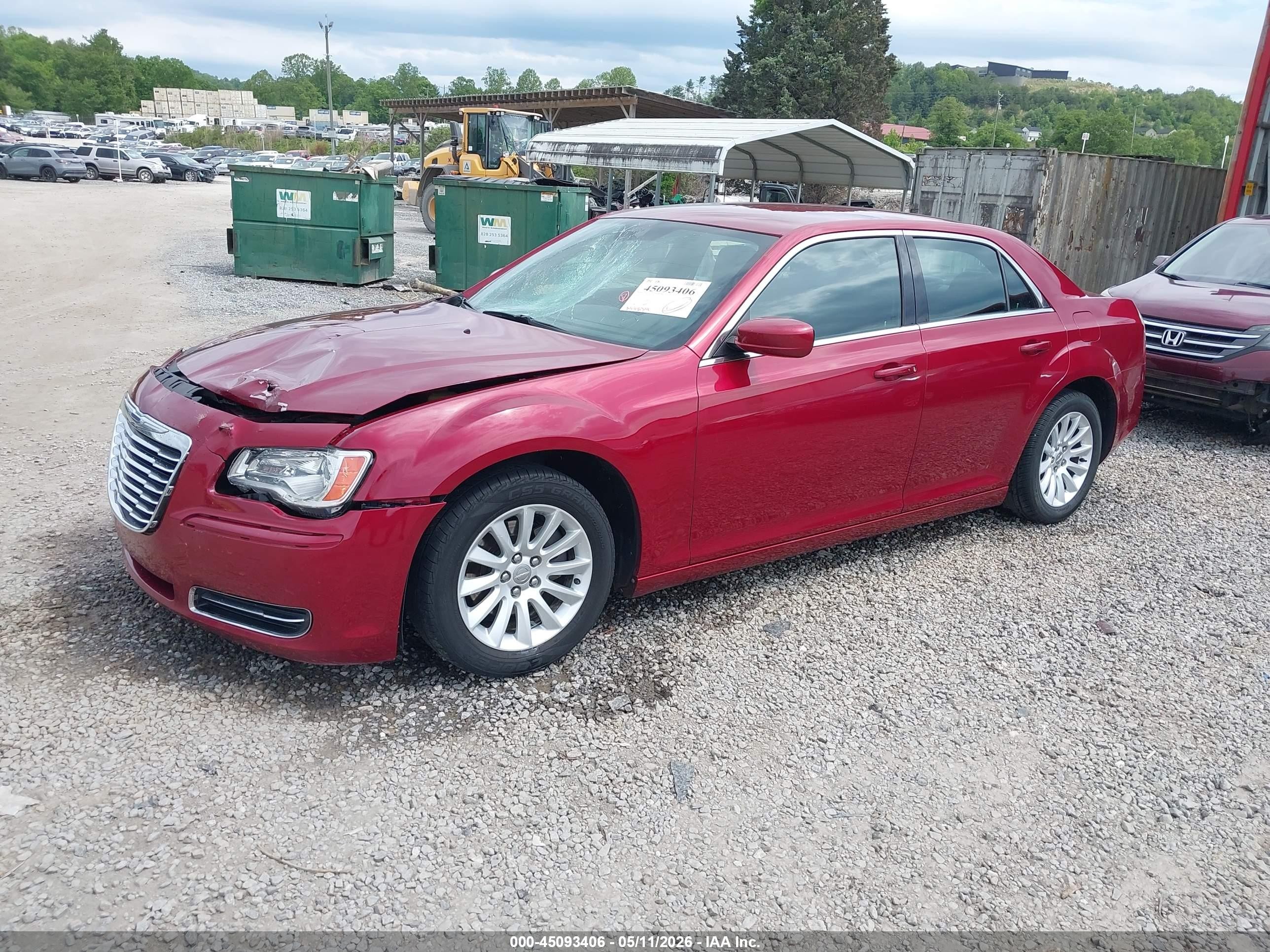 2012 Chrysler 300   Red vin: 2C3CCAAG4CH132902