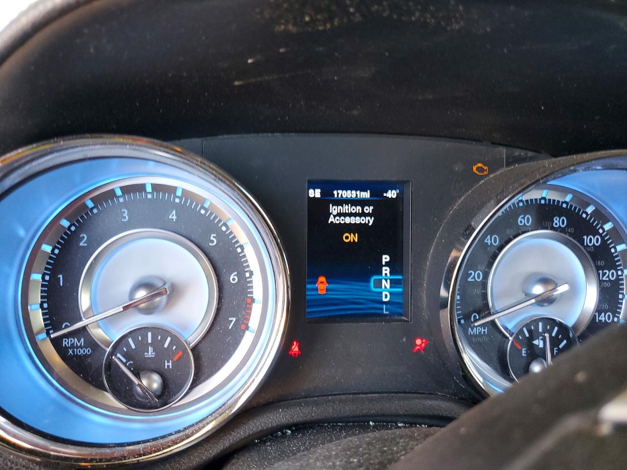 2012 Chrysler 300 Белый vin: 2C3CCAAG4CH202673