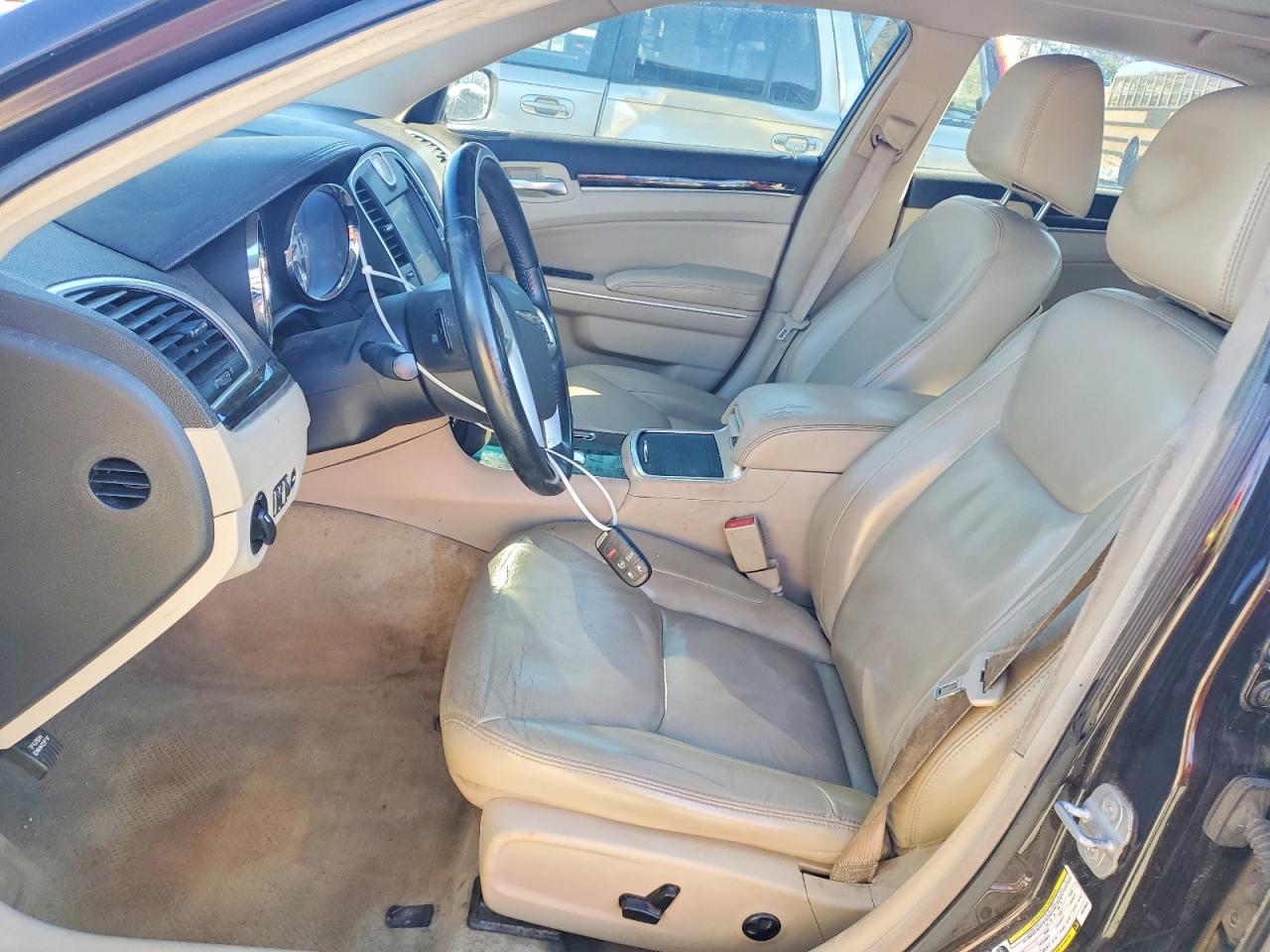 2013 Chrysler 300 Угольный vin: 2C3CCAAG4DH578422