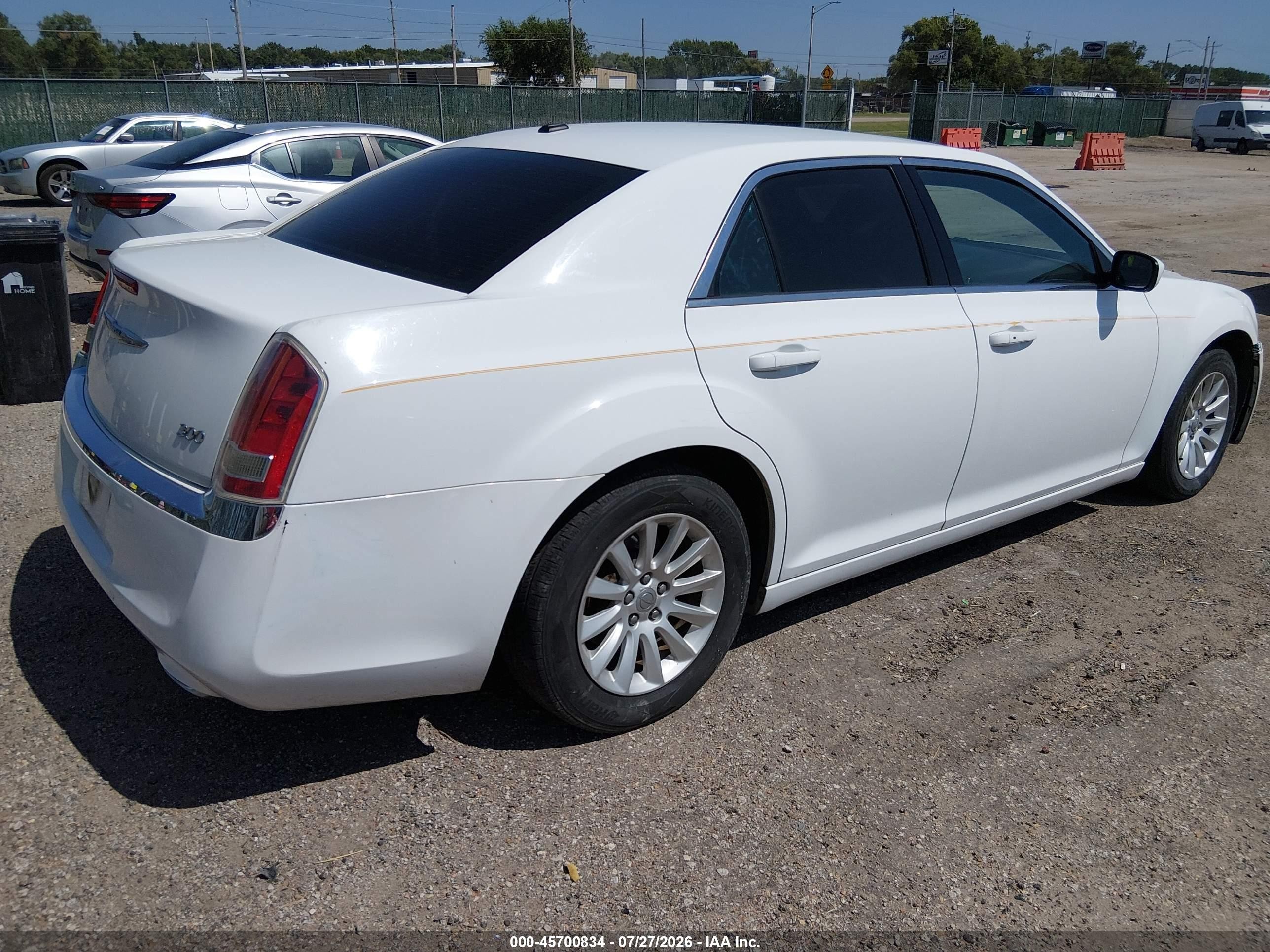 2013 Chrysler 300 Motown White vin: 2C3CCAAG4DH626436