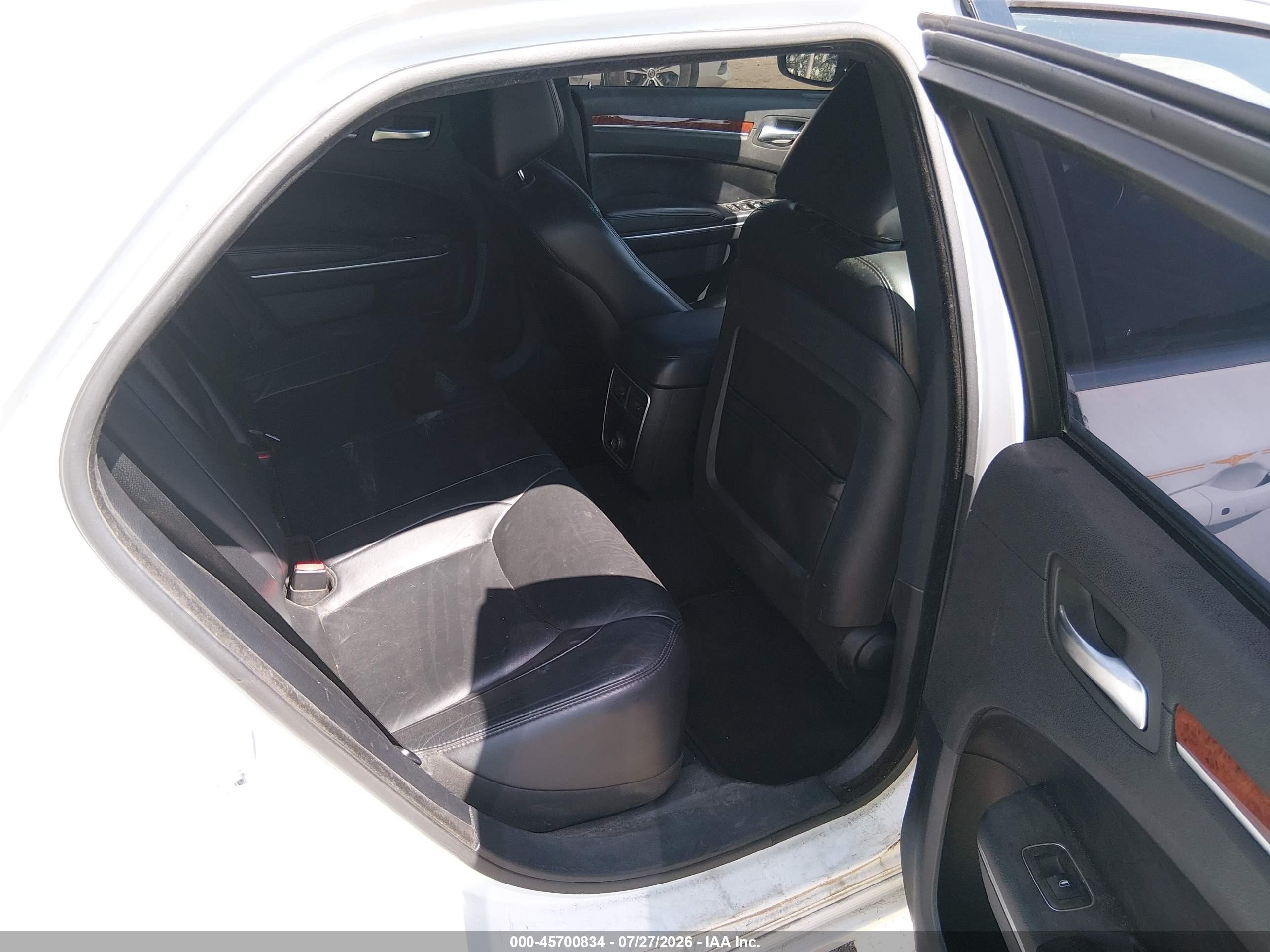 2013 Chrysler 300 Motown White vin: 2C3CCAAG4DH626436