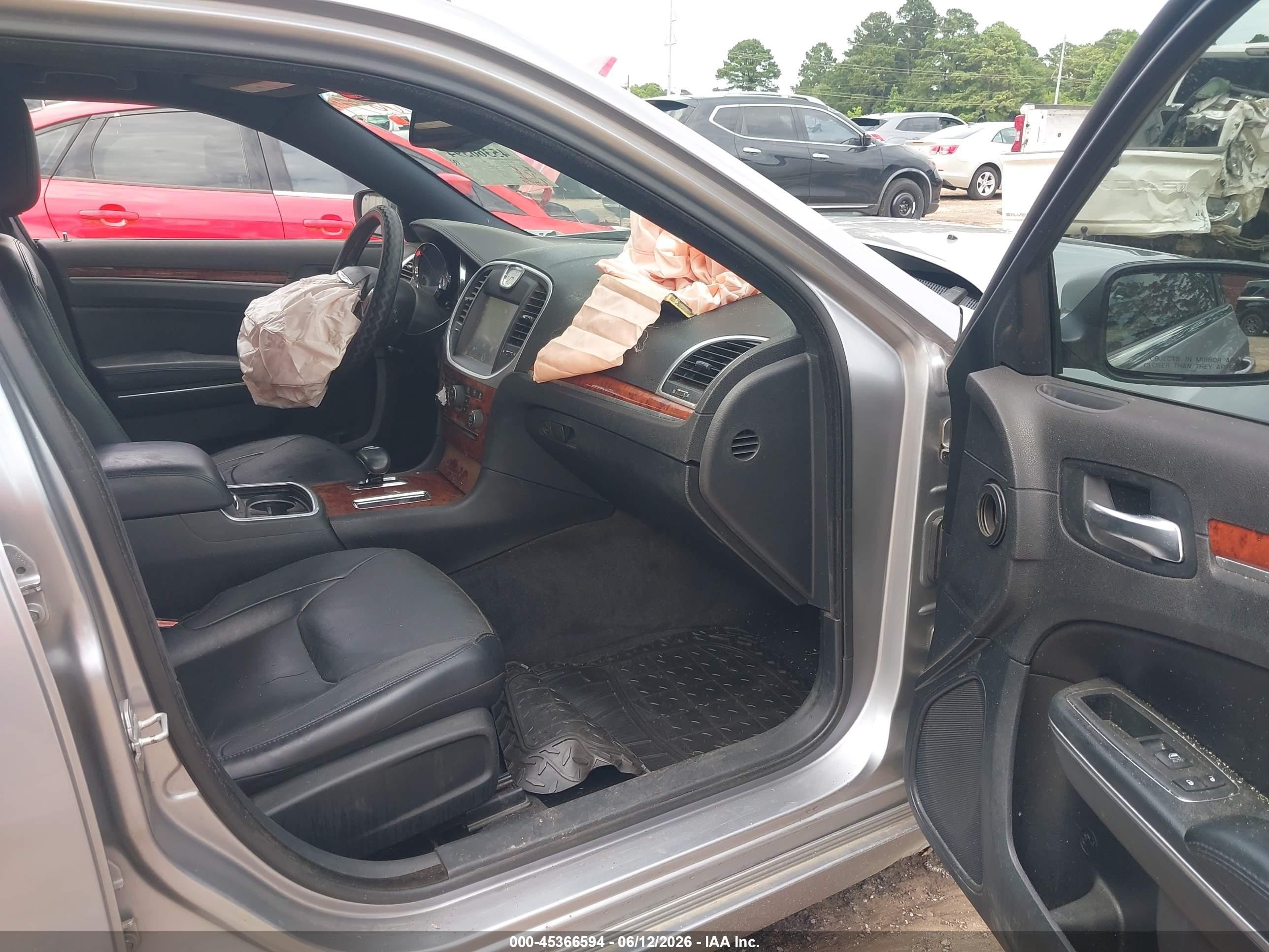 2013 Chrysler 300 Motown Silver vin: 2C3CCAAG4DH626954