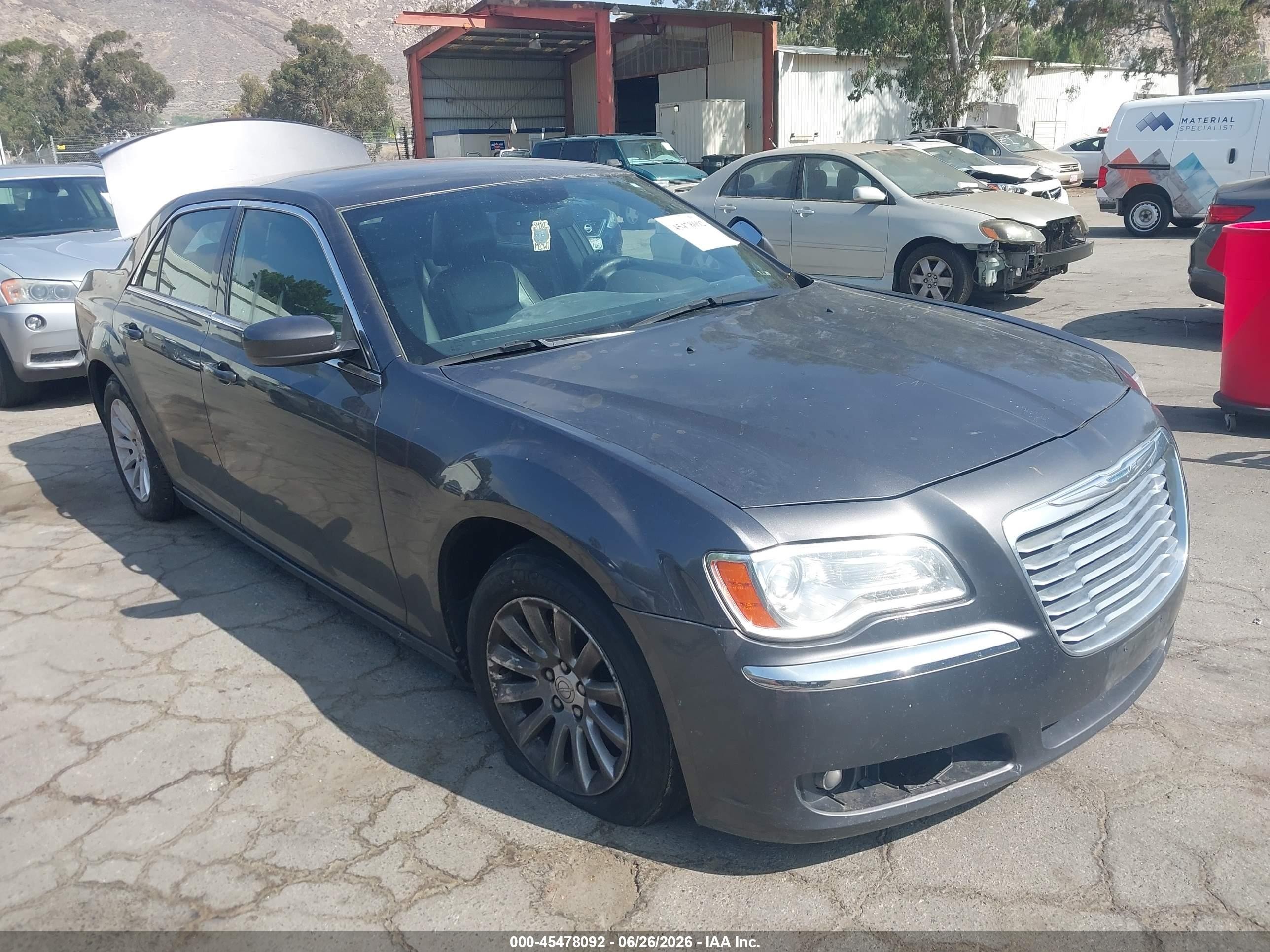 2013 Chrysler 300 Motown Gray vin: 2C3CCAAG4DH630471