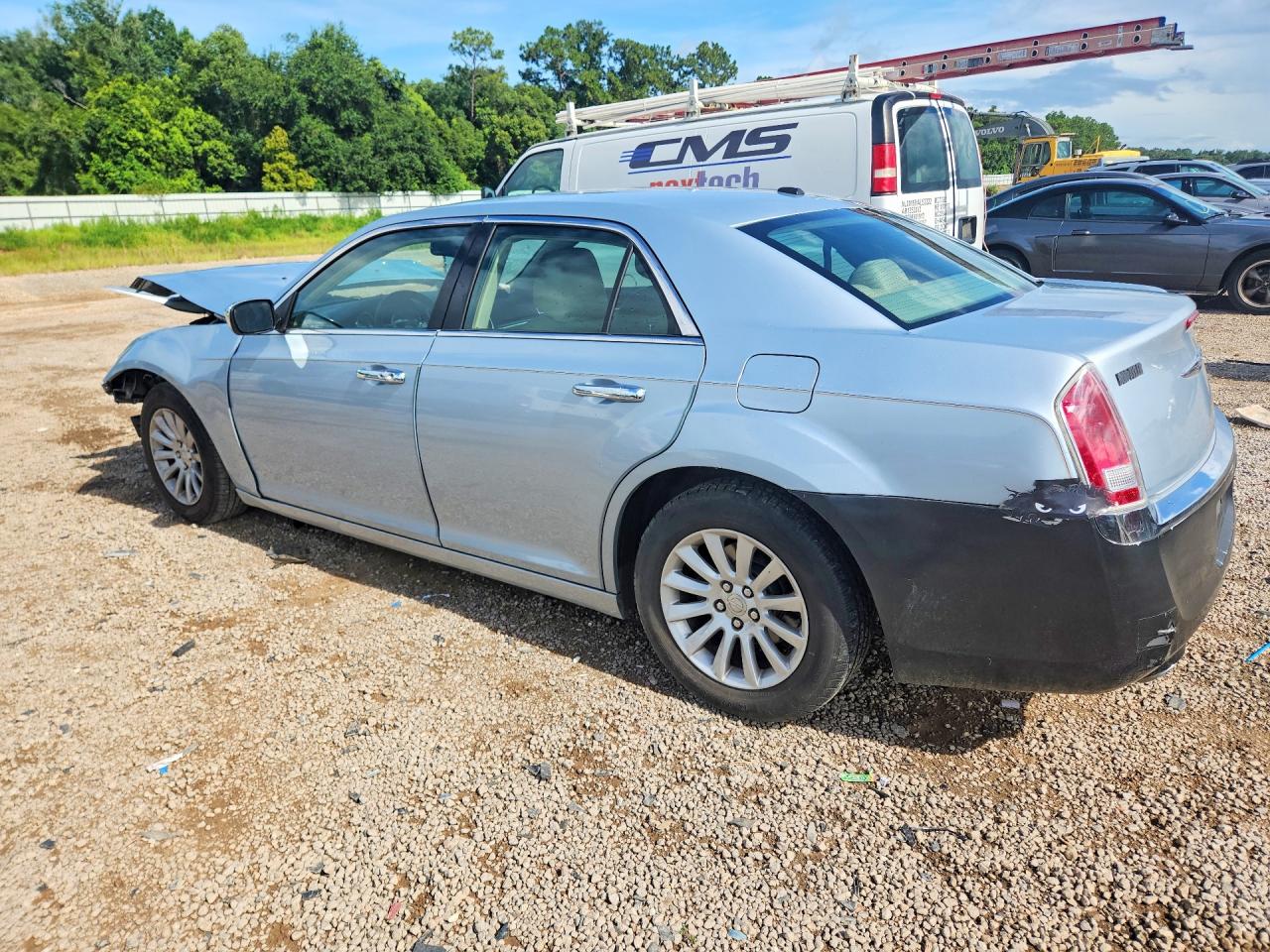 2013 Chrysler 300 Blue vin: 2C3CCAAG4DH644340