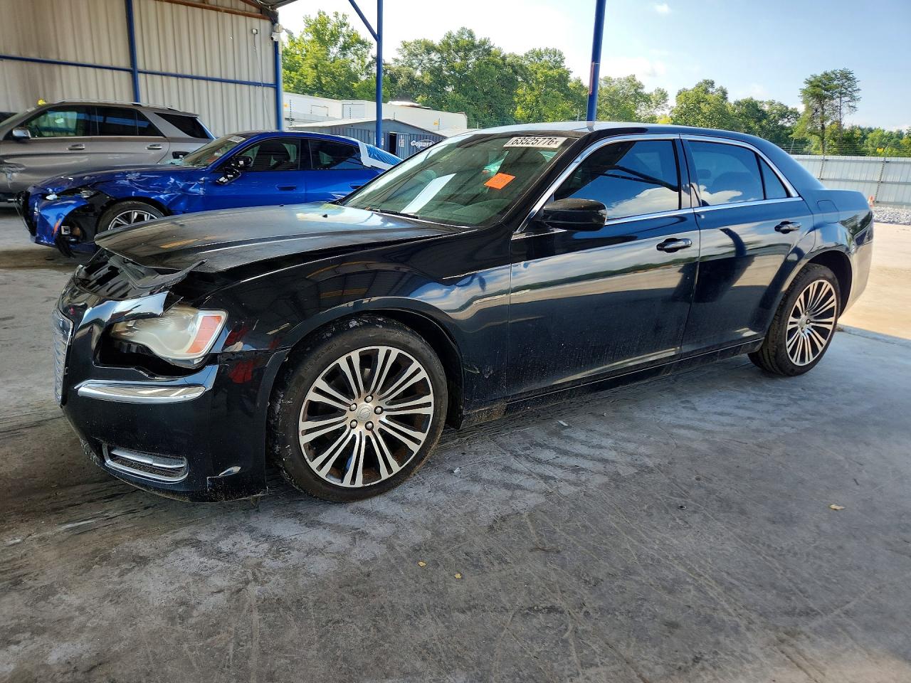 2013 Chrysler 300 Black vin: 2C3CCAAG4DH728335