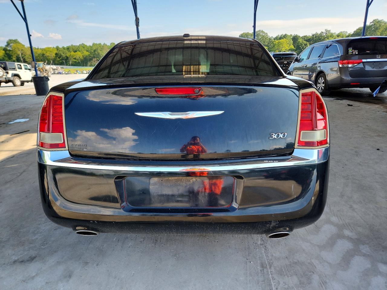 2013 Chrysler 300 Black vin: 2C3CCAAG4DH728335