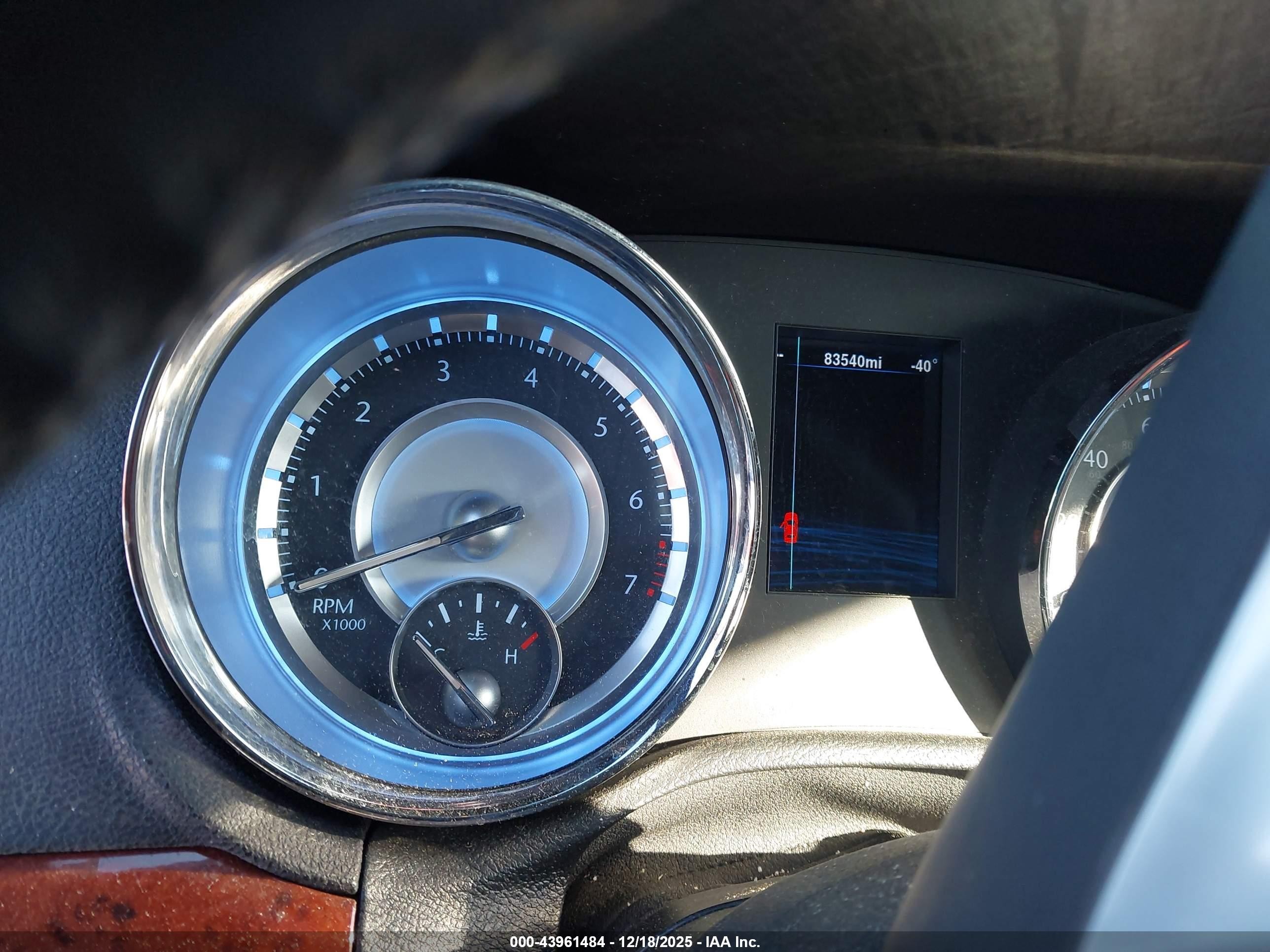 2014 Chrysler 300   Gray vin: 2C3CCAAG4EH157267