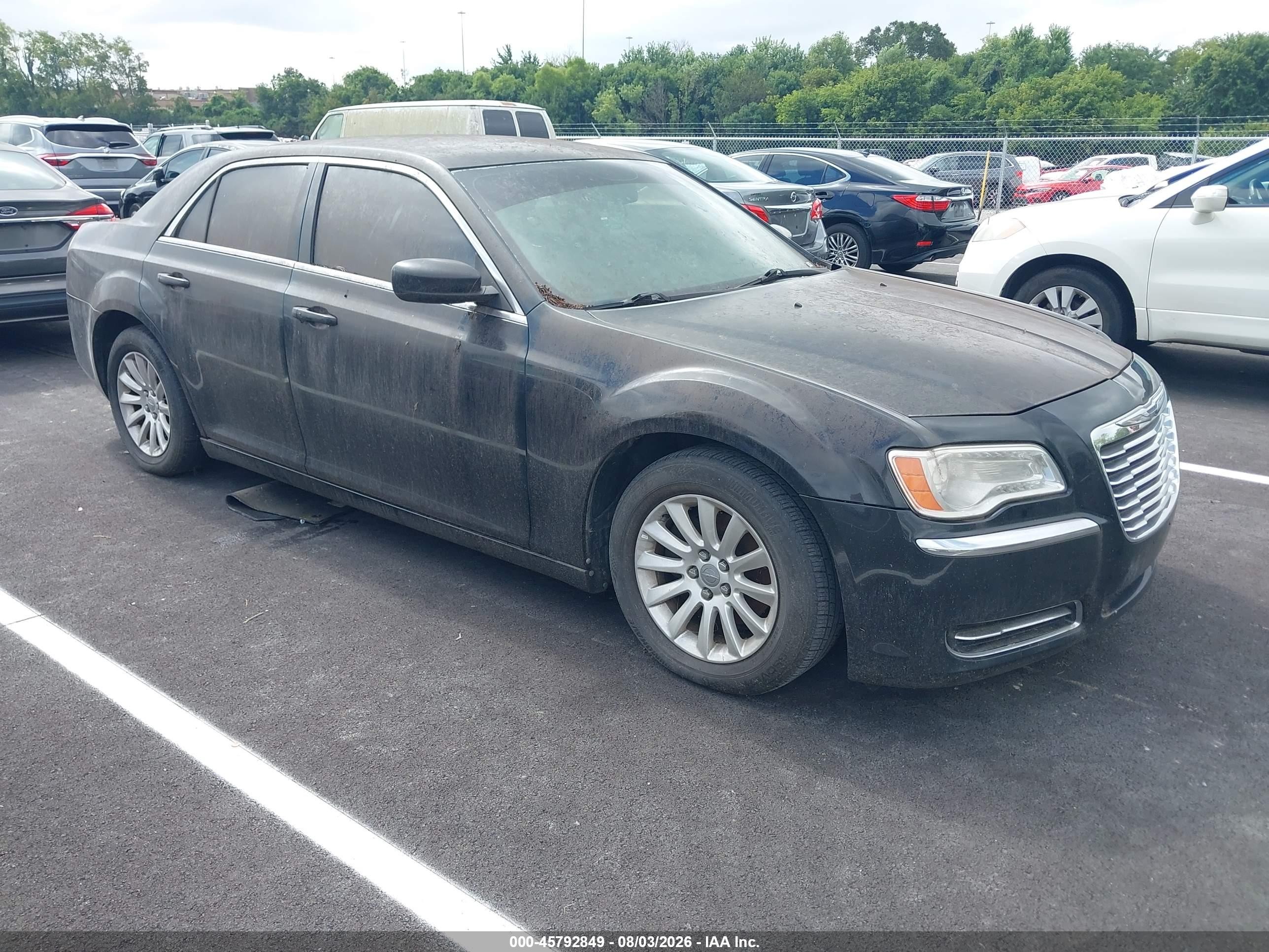 2014 Chrysler 300   Black vin: 2C3CCAAG4EH296900
