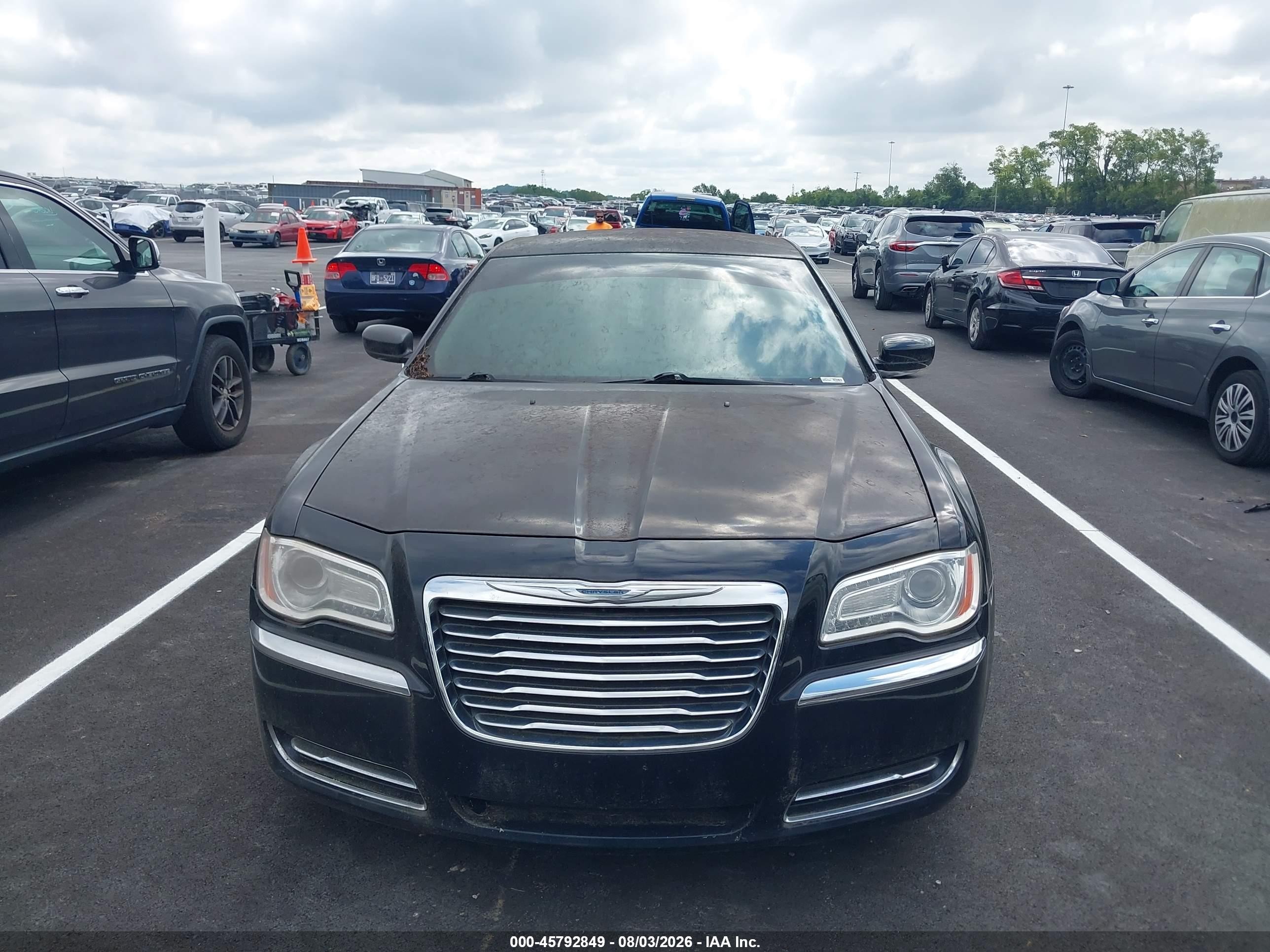 2014 Chrysler 300   Black vin: 2C3CCAAG4EH296900
