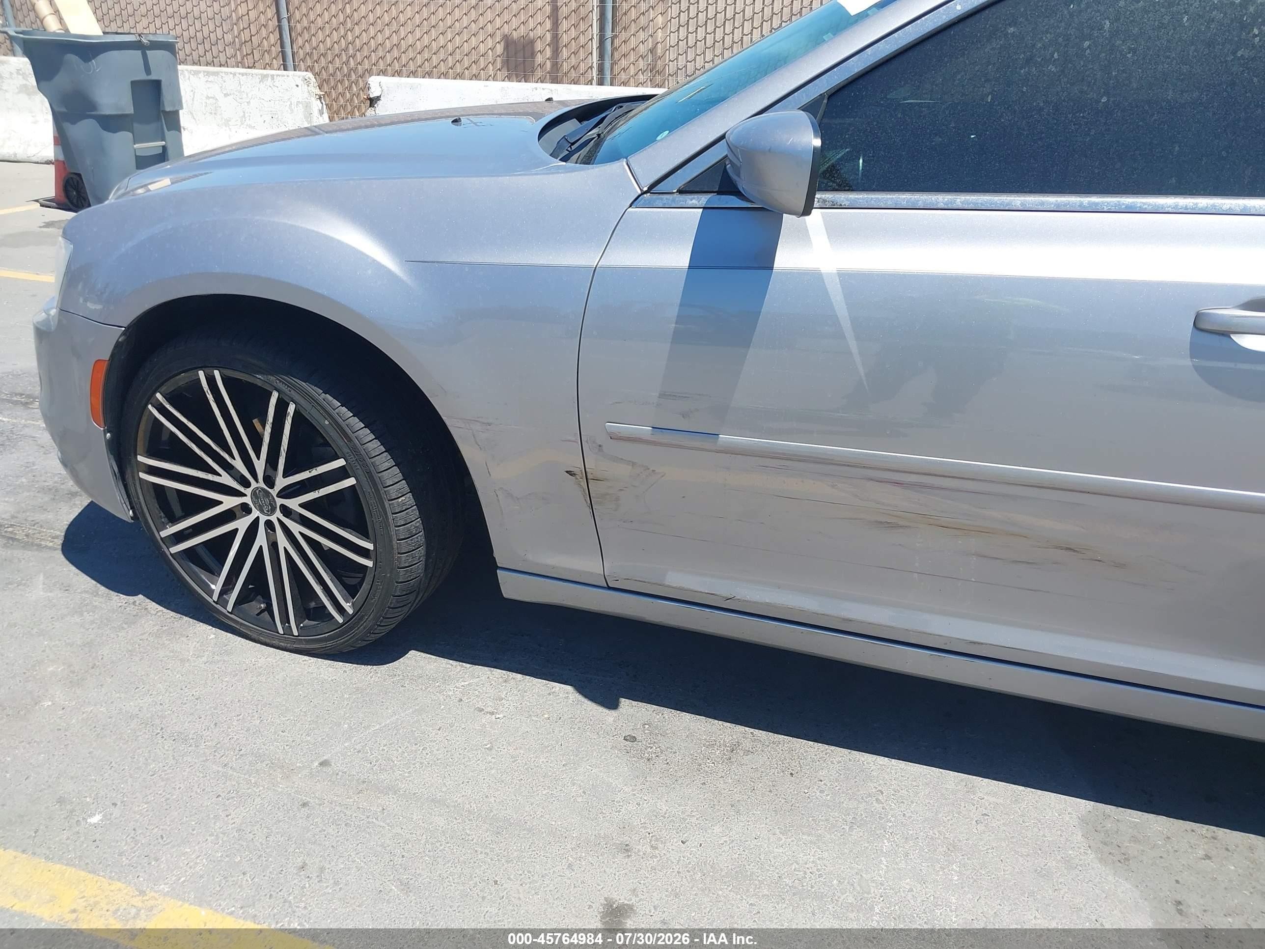 2015 Chrysler 300 Limited Silver vin: 2C3CCAAG4FH749558