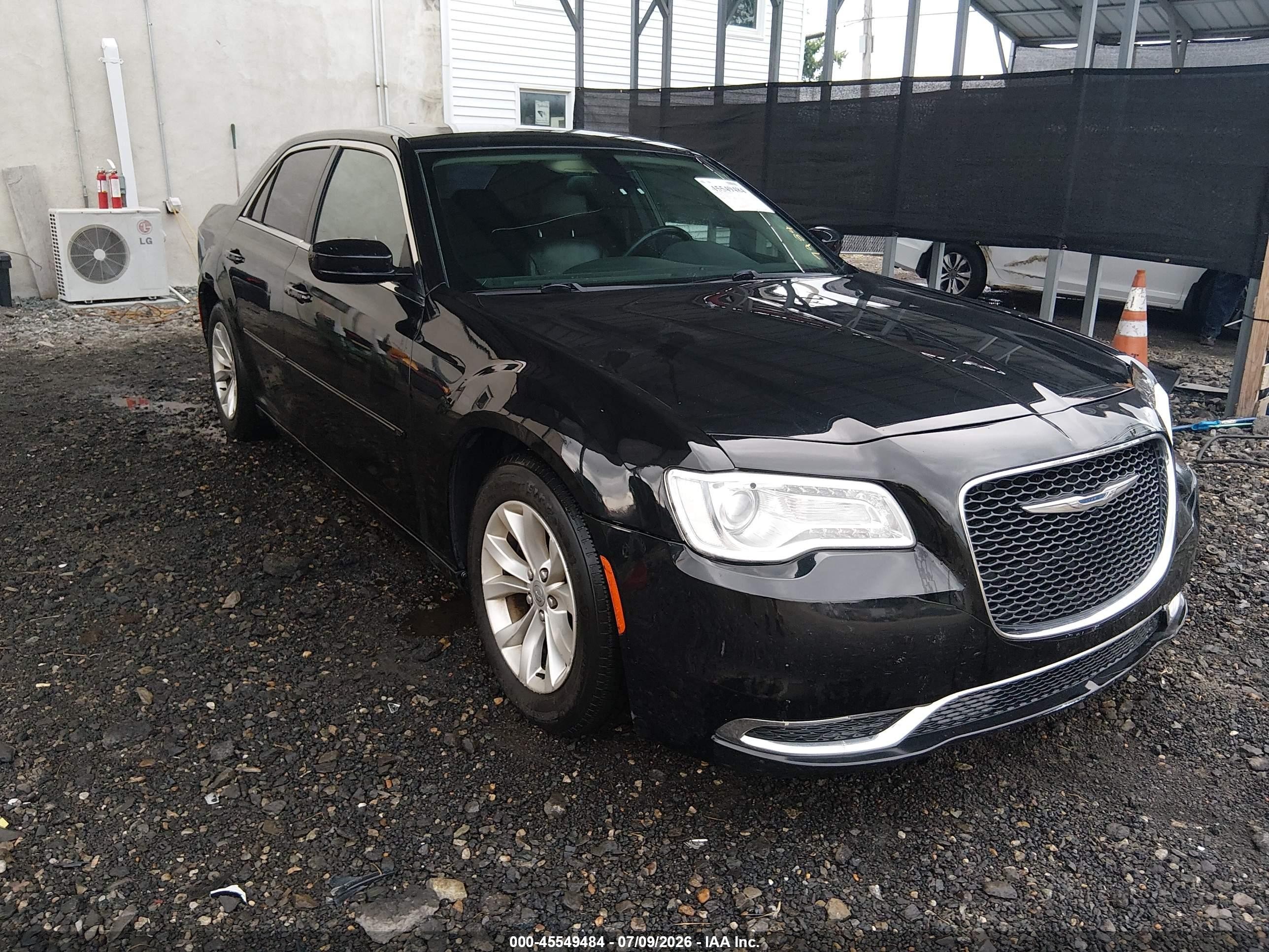 2015 Chrysler 300 Limited Черный vin: 2C3CCAAG4FH904299