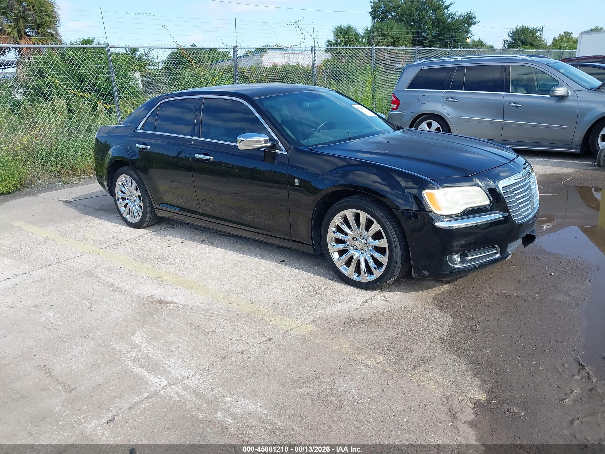 2013 Chrysler 300 Motown Black vin: 2C3CCAAG5DH741501