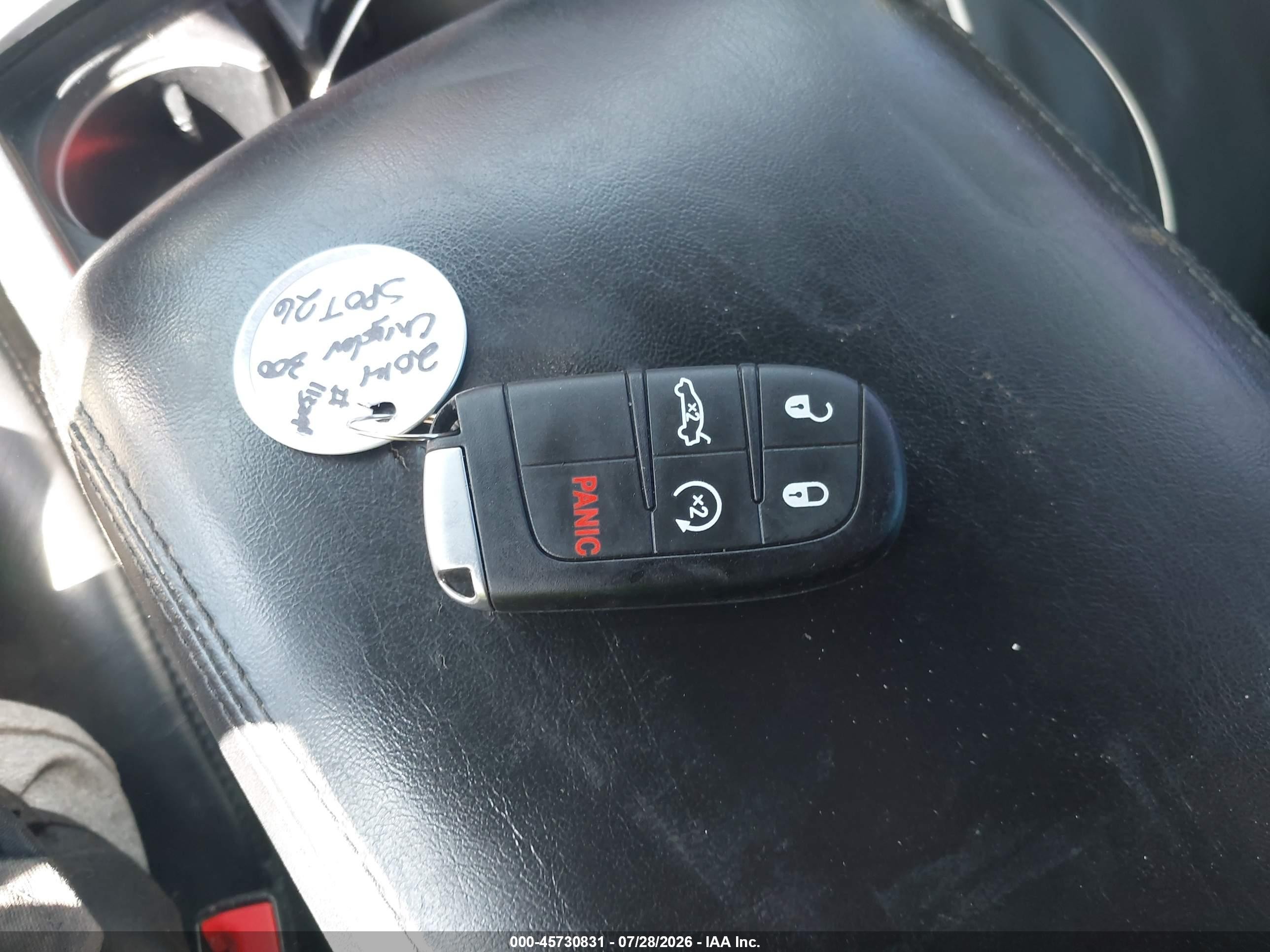 2014 Chrysler 300   Синий vin: 2C3CCAAG5EH125296