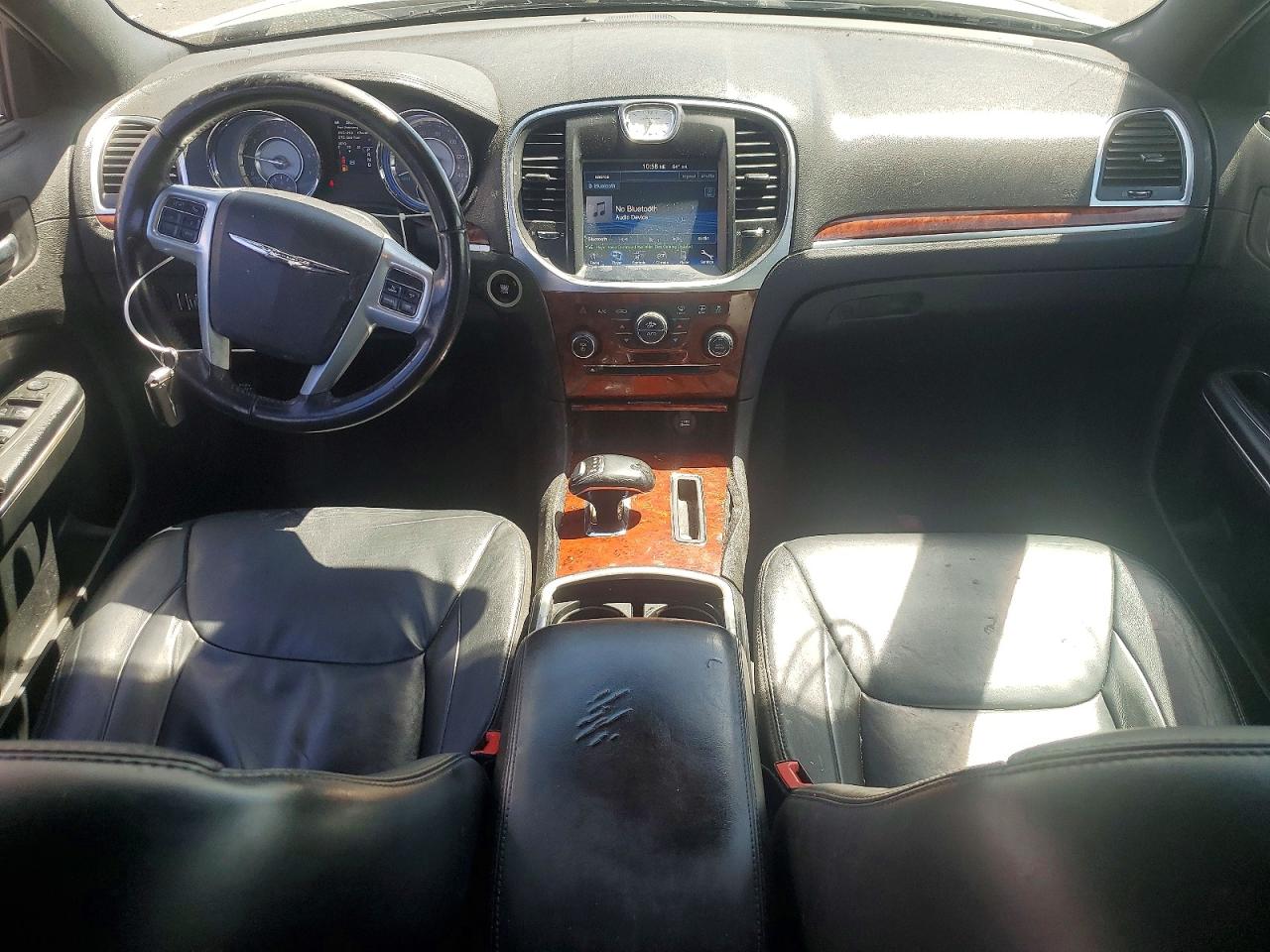 2014 Chrysler 300 Silver vin: 2C3CCAAG5EH228234