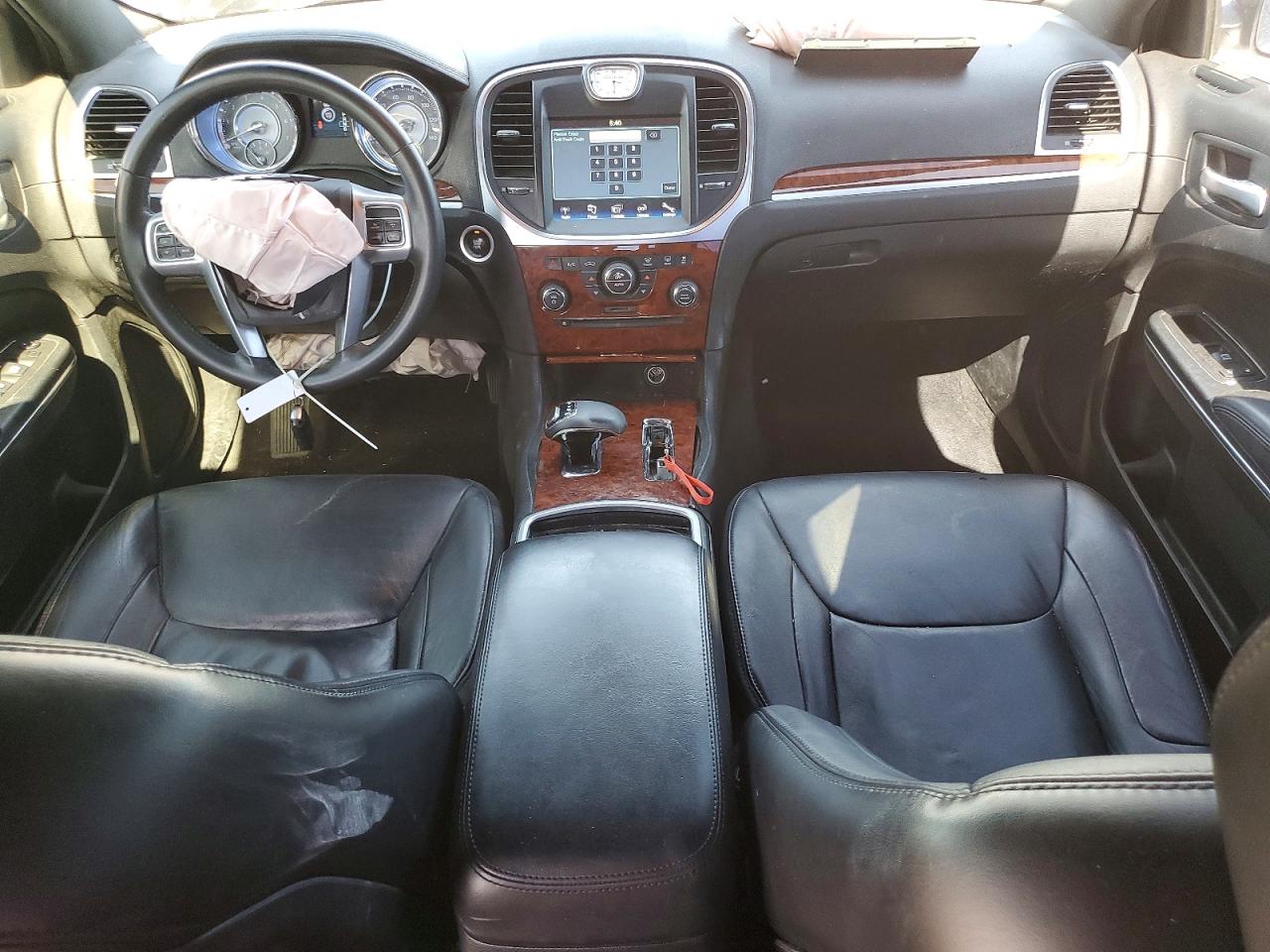 2014 Chrysler 300 Black vin: 2C3CCAAG5EH328740