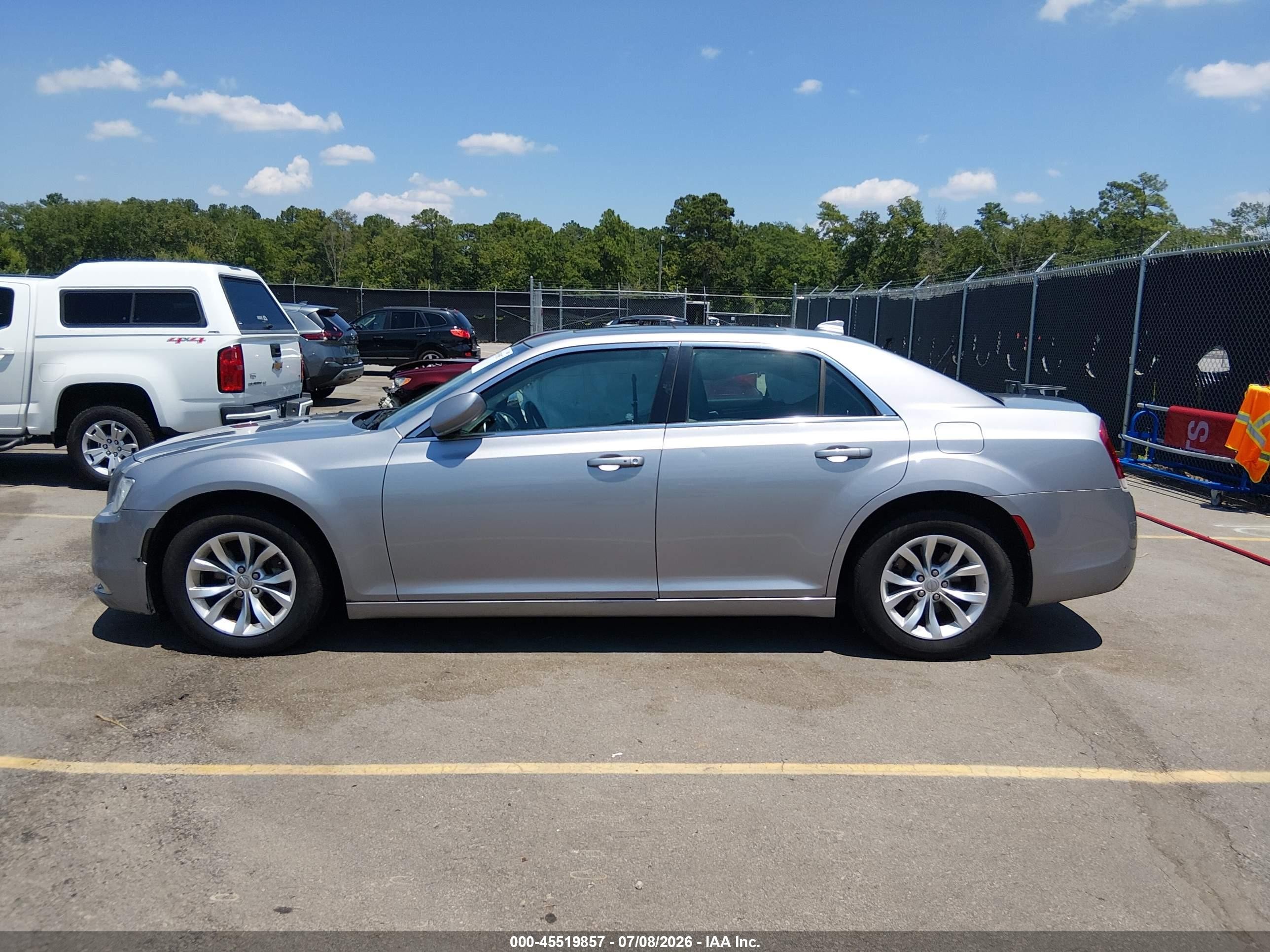 2015 Chrysler 300 Limited Gray vin: 2C3CCAAG5FH930491