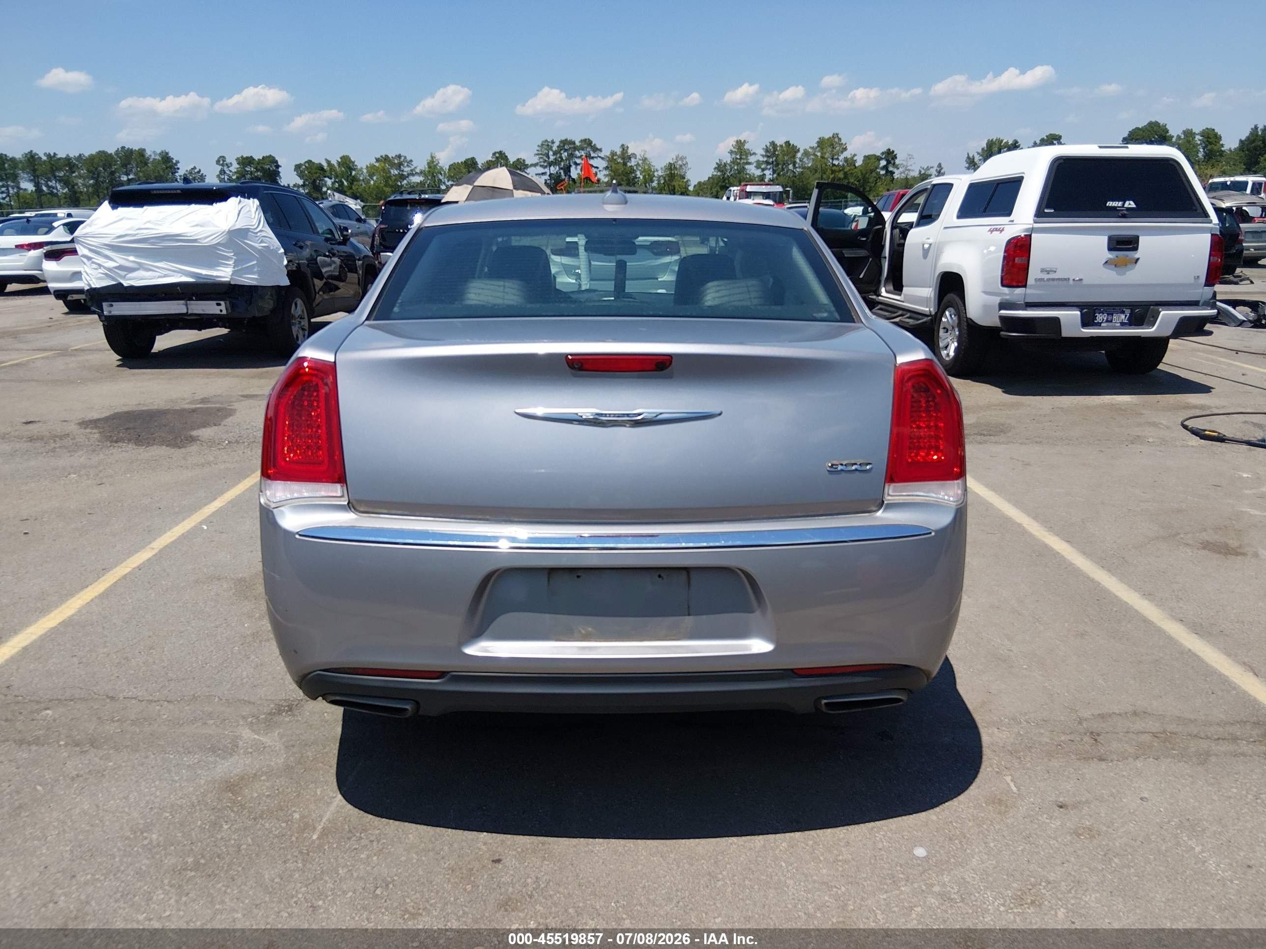 2015 Chrysler 300 Limited Gray vin: 2C3CCAAG5FH930491