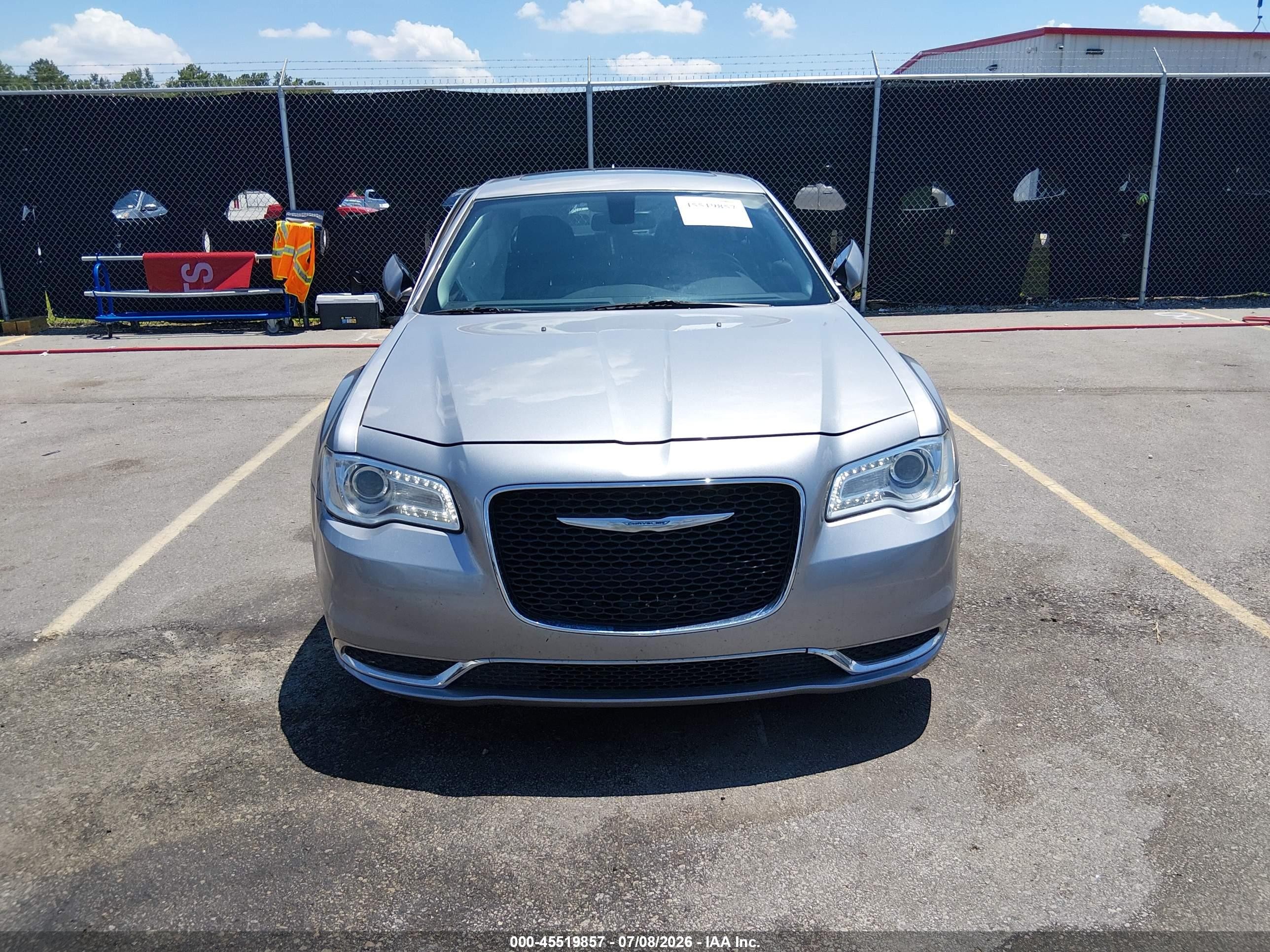 2015 Chrysler 300 Limited Gray vin: 2C3CCAAG5FH930491