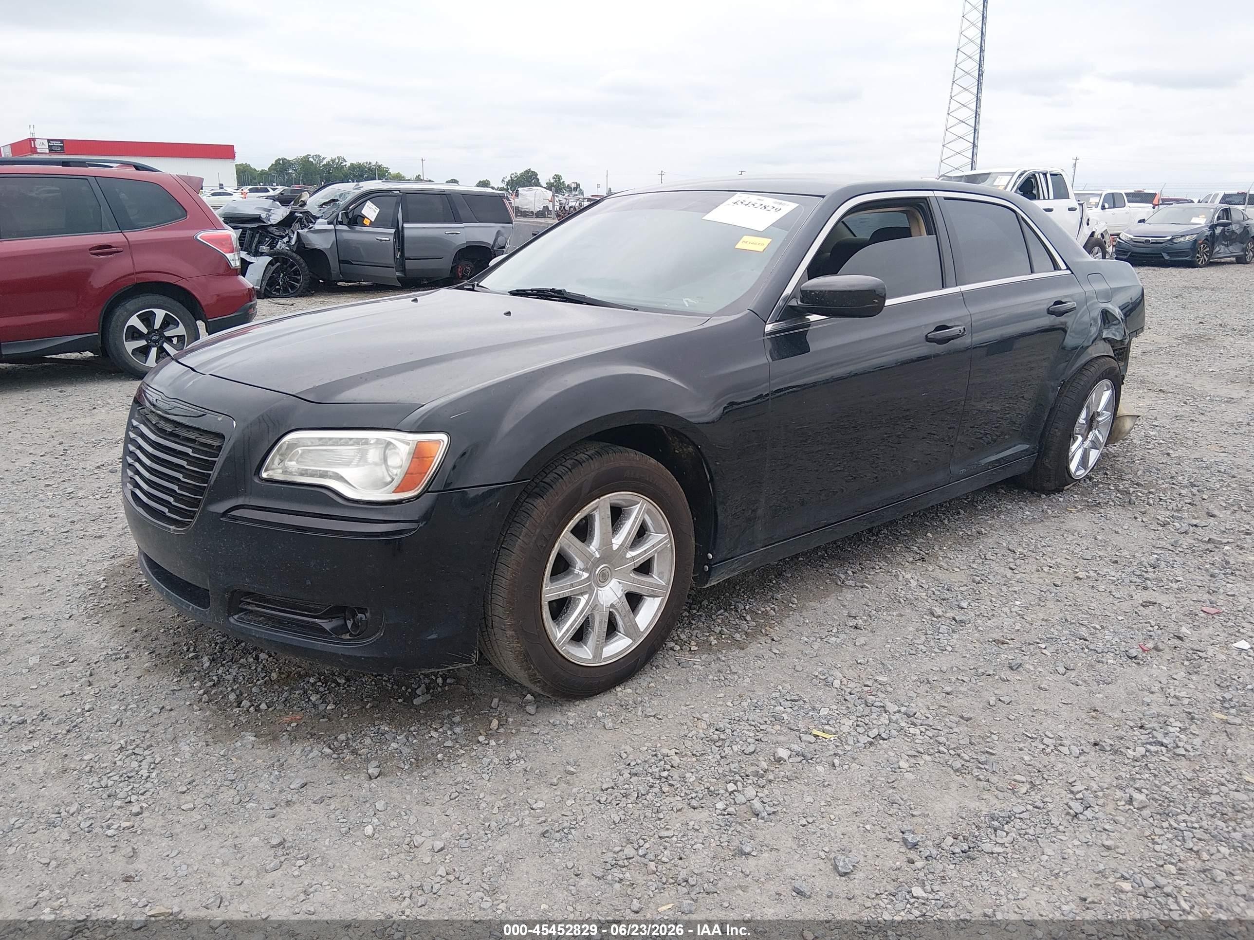 2012 Chrysler 300   Black vin: 2C3CCAAG6CH312978