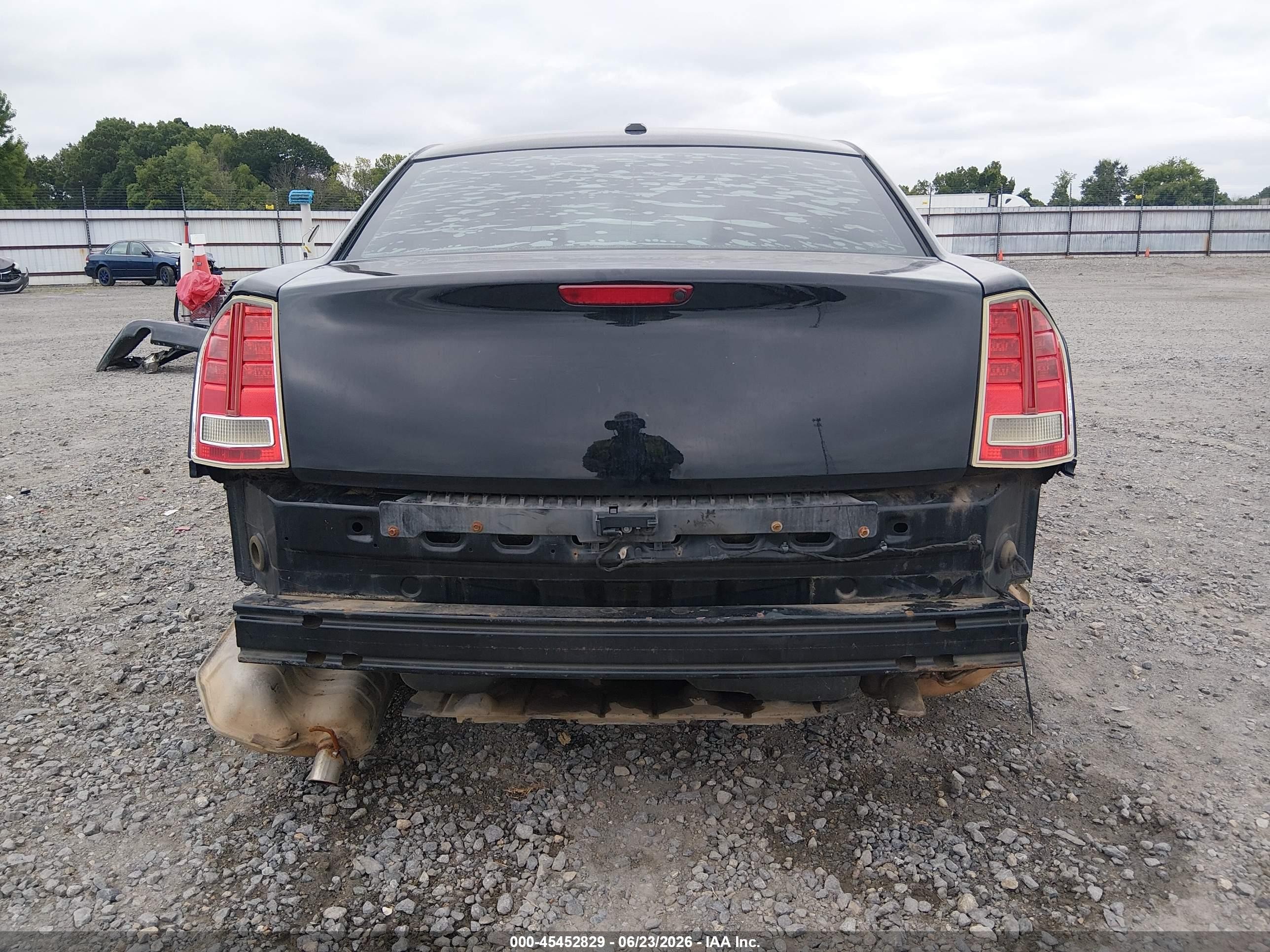 2012 Chrysler 300   Black vin: 2C3CCAAG6CH312978