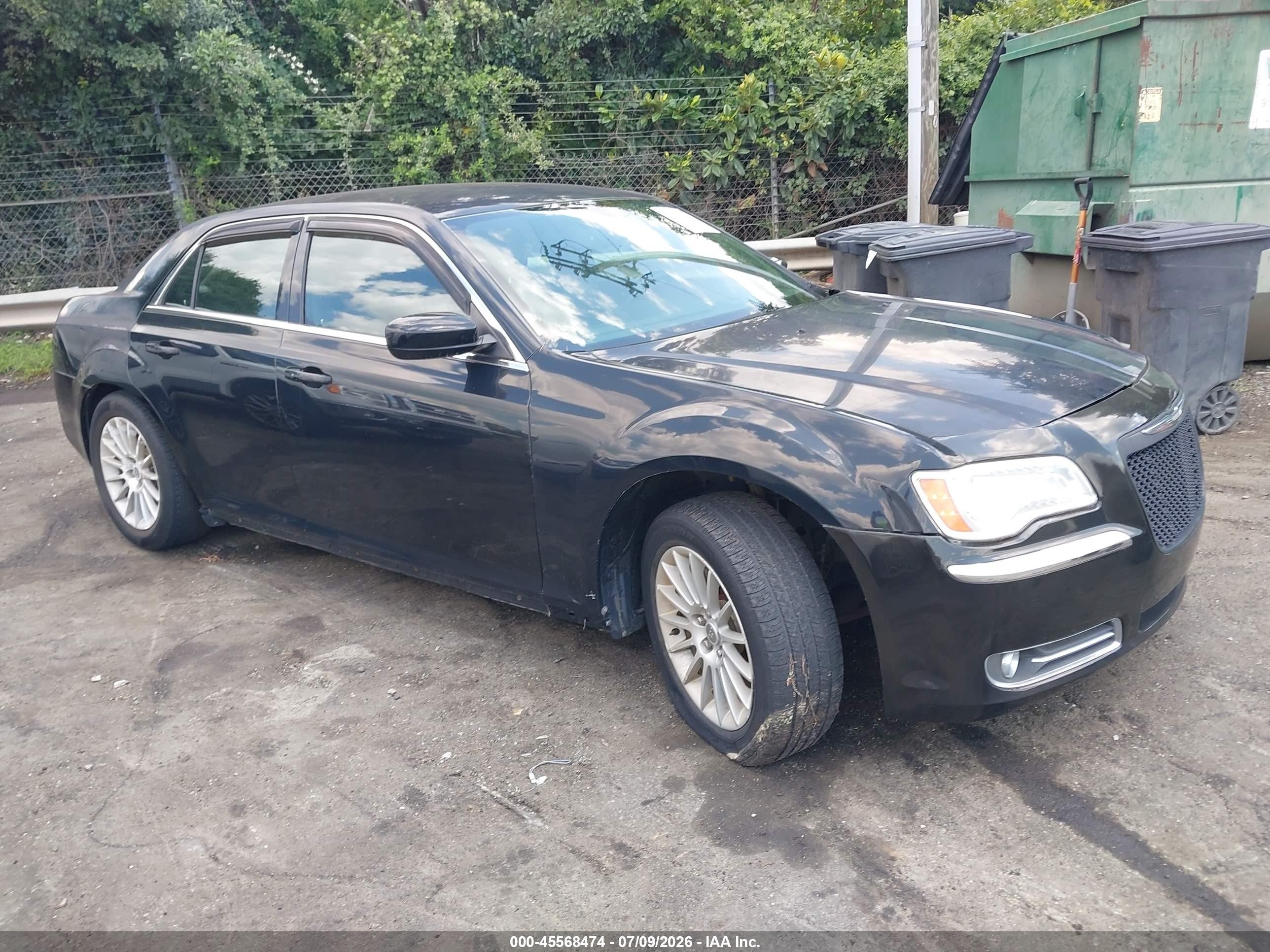 2013 Chrysler 300 Motown Black vin: 2C3CCAAG6DH538133