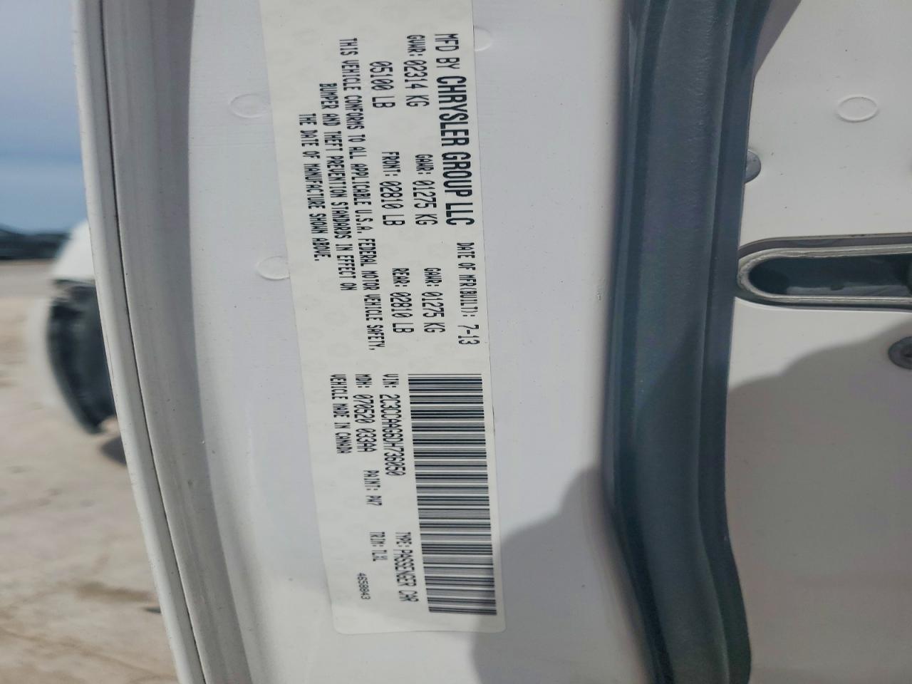 2013 Chrysler 300 White vin: 2C3CCAAG6DH736050
