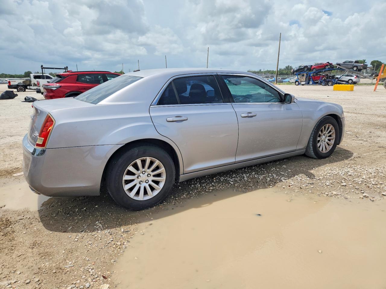 2014 Chrysler 300 Silver vin: 2C3CCAAG6EH141670