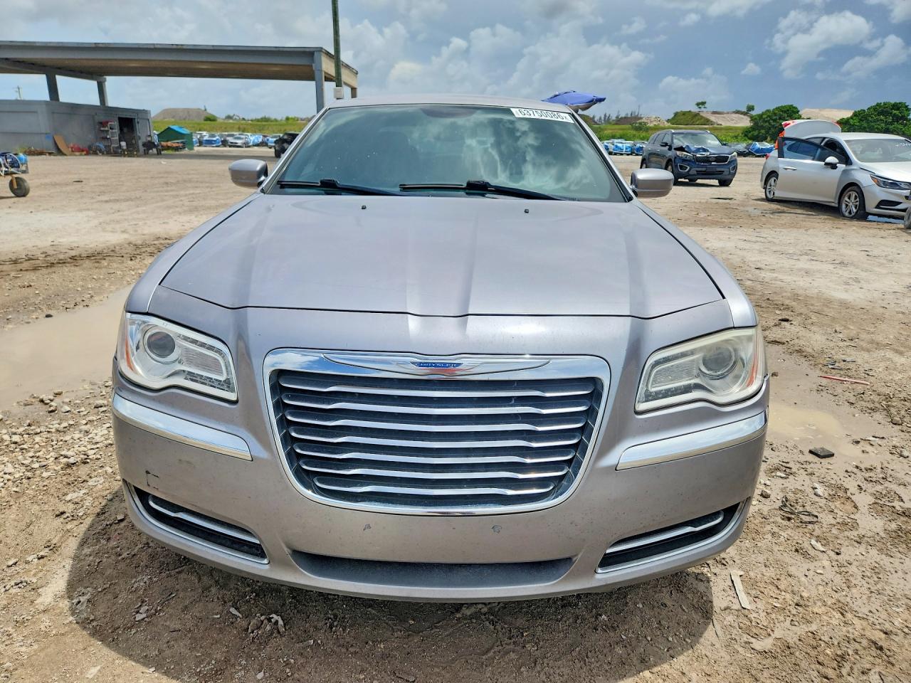 2014 Chrysler 300 Silver vin: 2C3CCAAG6EH141670