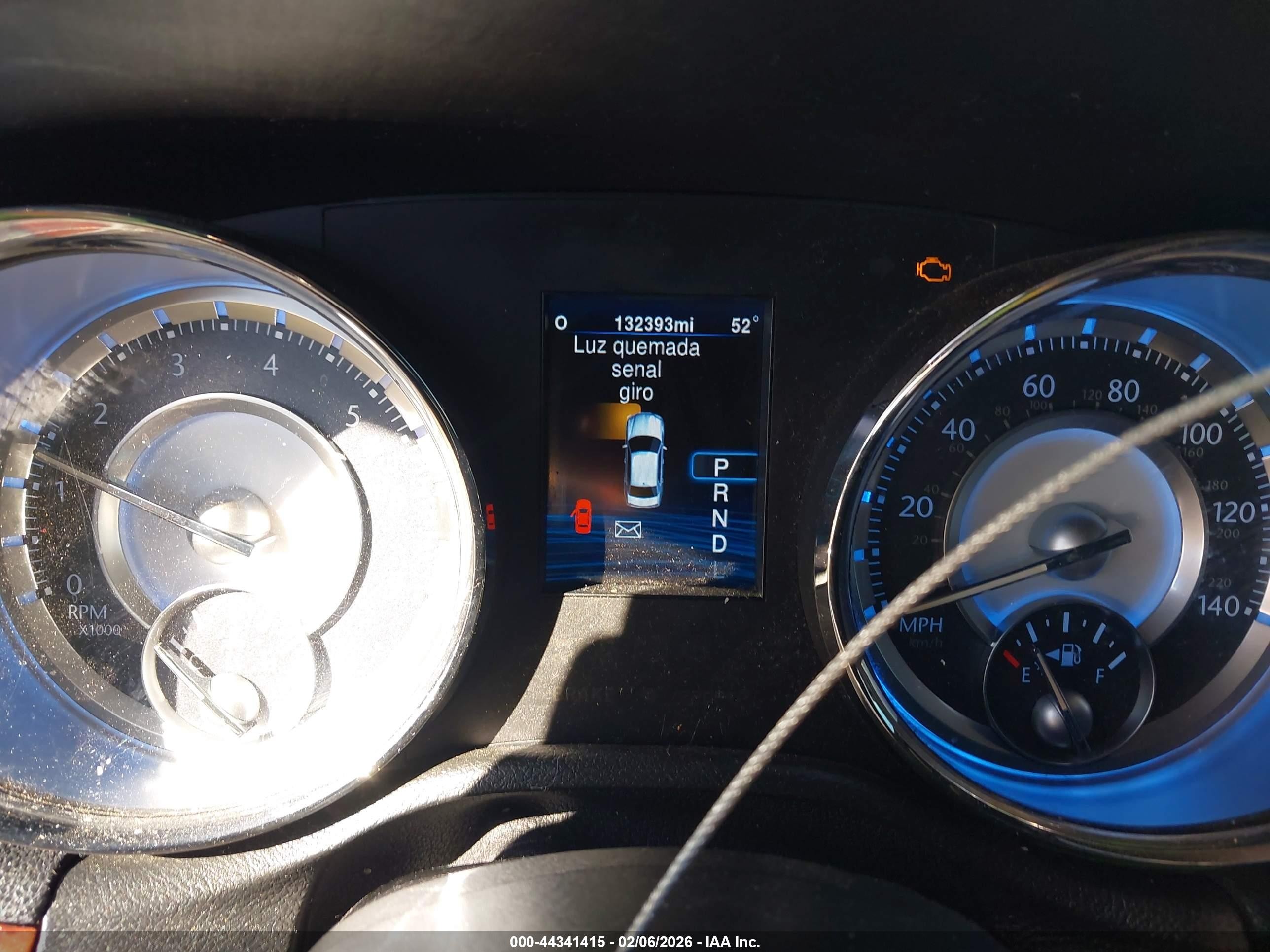 2014 Chrysler 300   Red vin: 2C3CCAAG6EH156752
