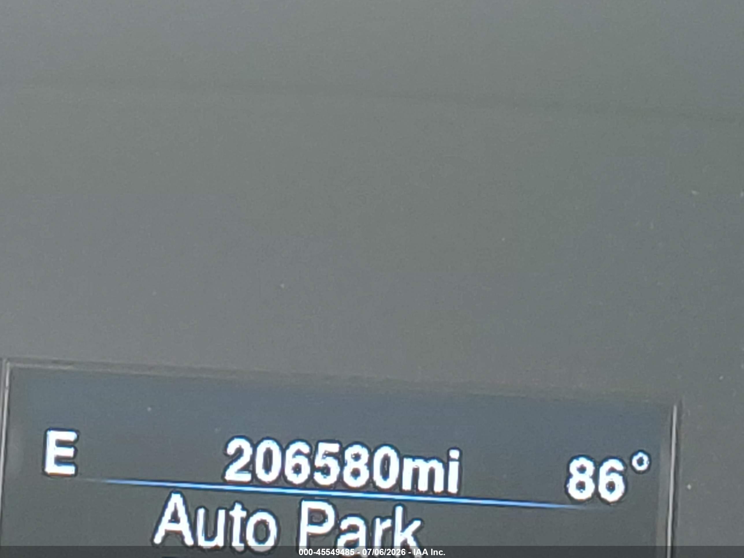 2014 Chrysler 300 White vin: 2C3CCAAG6EH217808