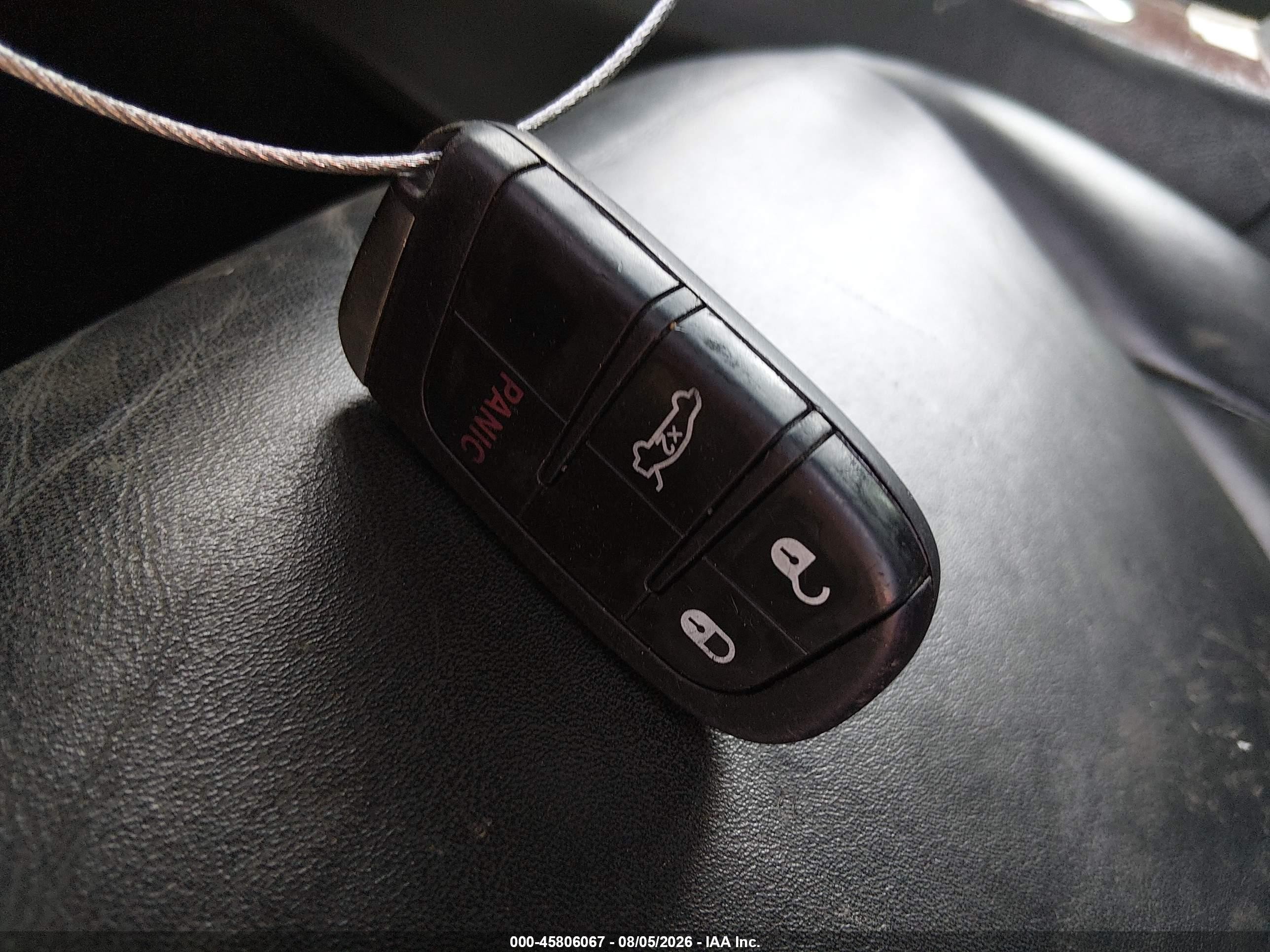 2014 Chrysler 300   Black vin: 2C3CCAAG6EH327192