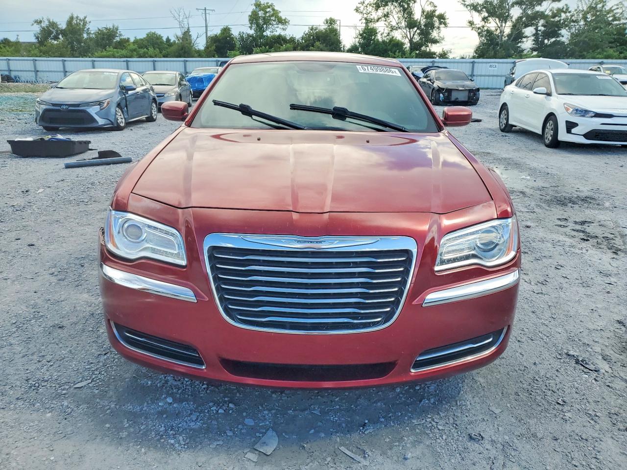 2014 Chrysler 300 Red vin: 2C3CCAAG6EH378501