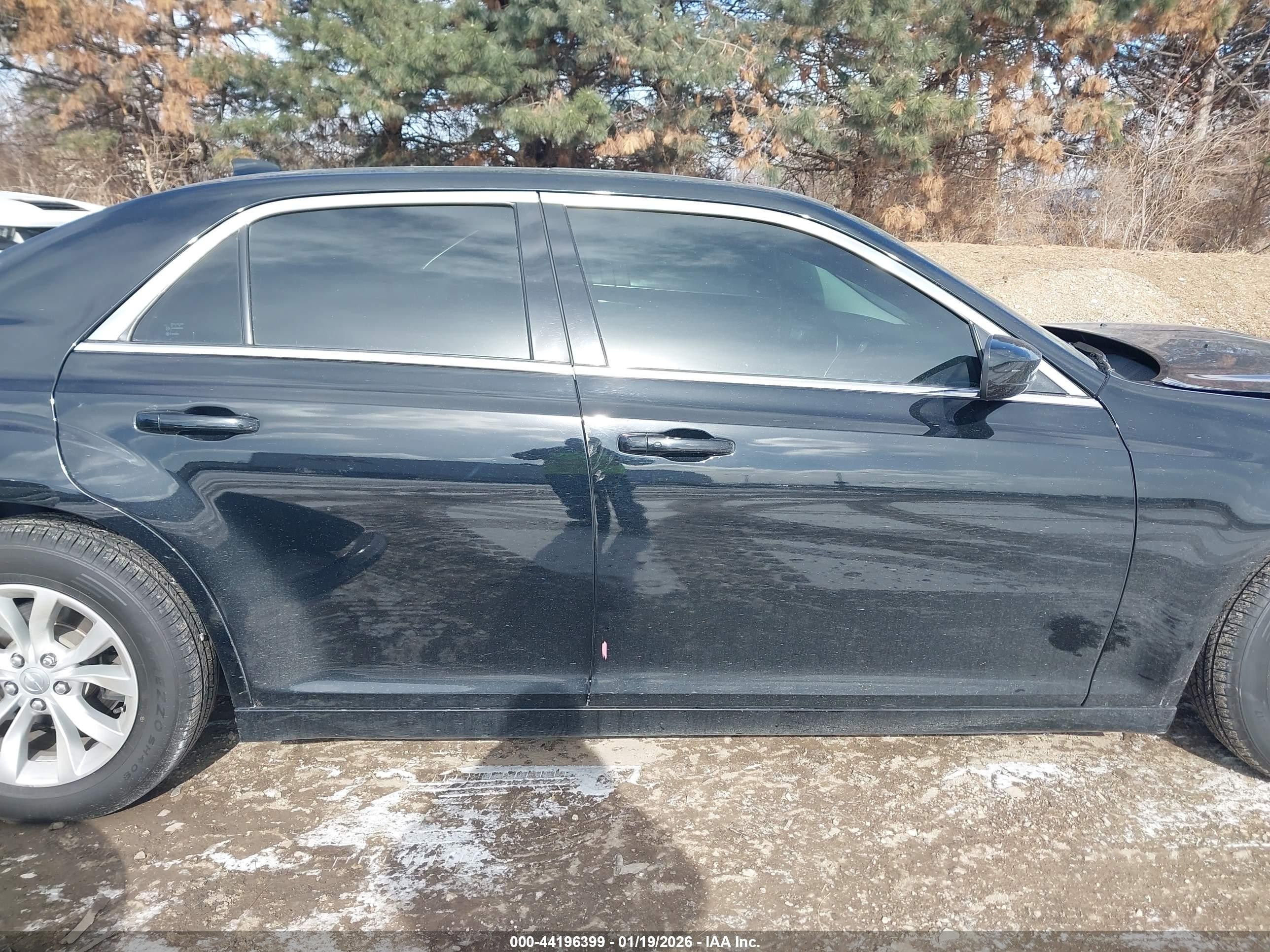 2015 Chrysler 300 Limited Black vin: 2C3CCAAG6FH868163