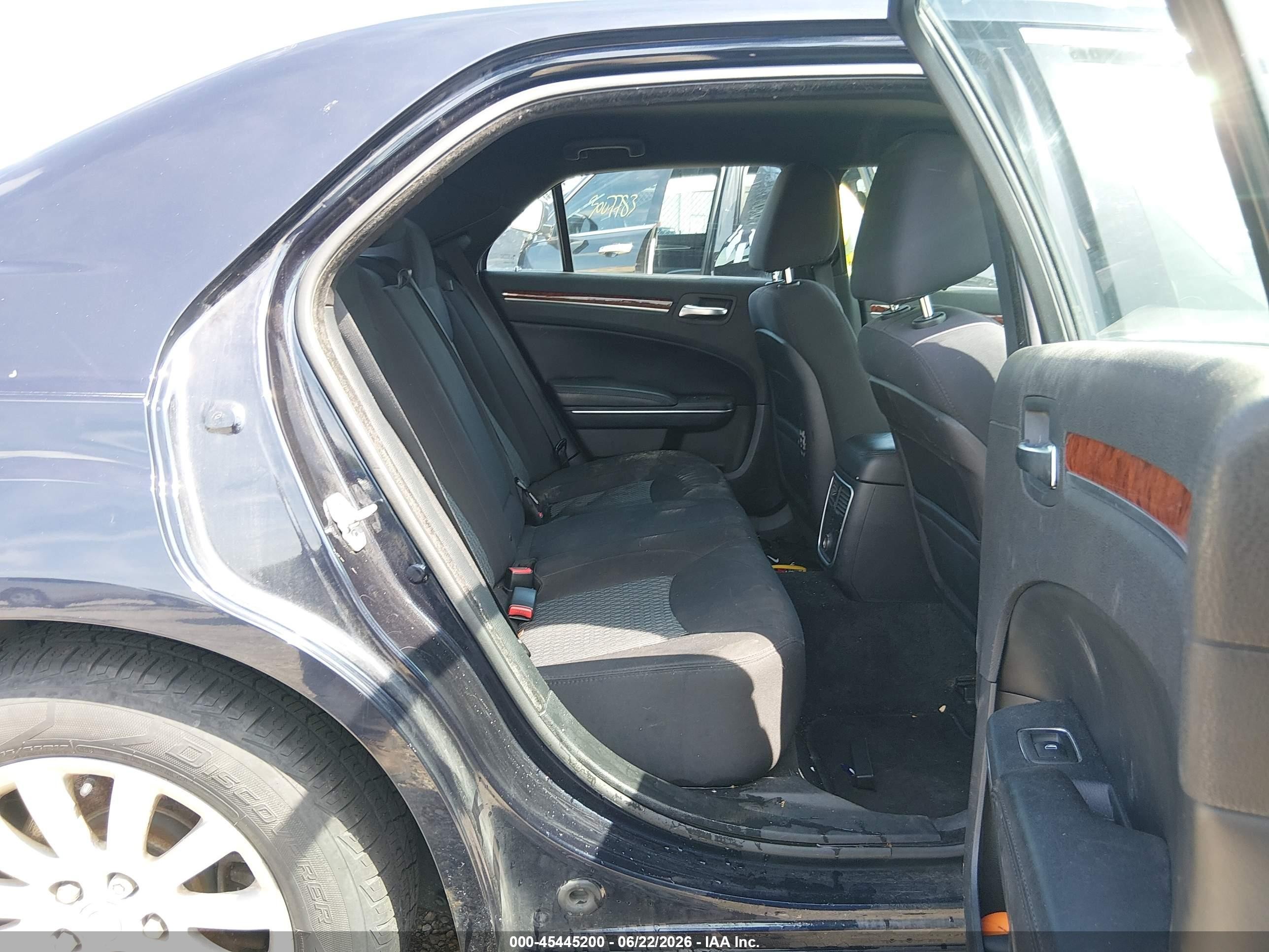2012 Chrysler 300   Dark Blue vin: 2C3CCAAG7CH312052