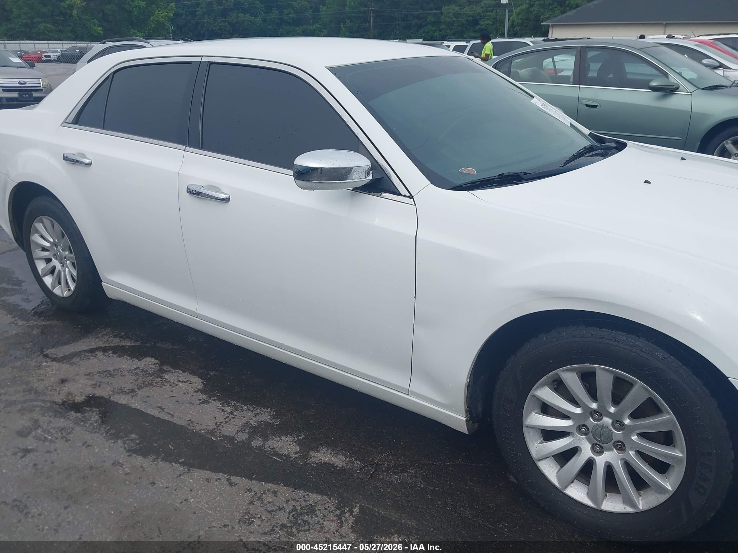 2013 Chrysler 300 Motown White vin: 2C3CCAAG7DH595148