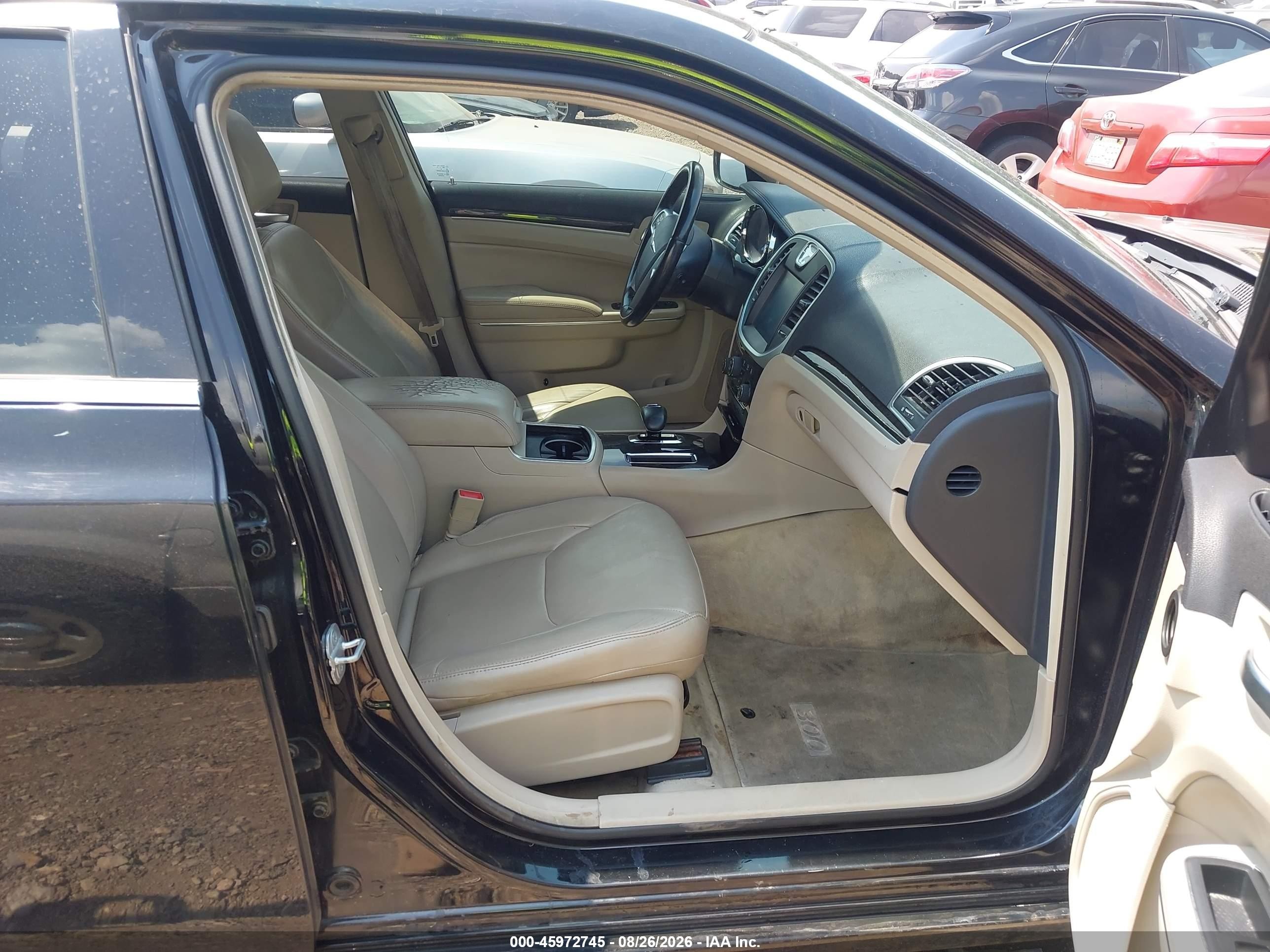2013 Chrysler 300   Black vin: 2C3CCAAG7DH728149