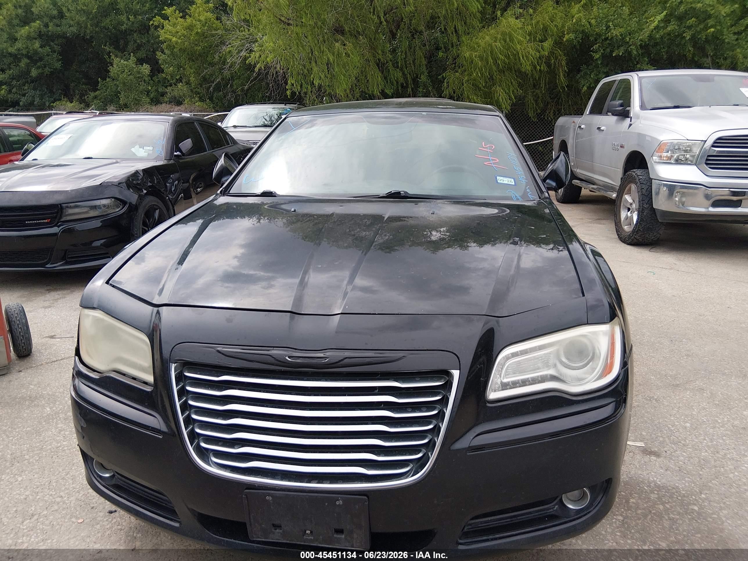 2014 Chrysler 300   Black vin: 2C3CCAAG7EH121668