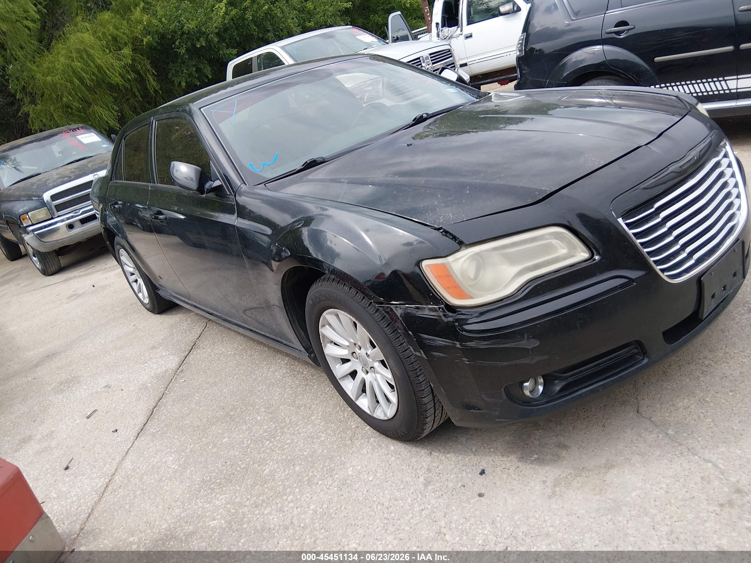 2014 Chrysler 300   Black vin: 2C3CCAAG7EH121668