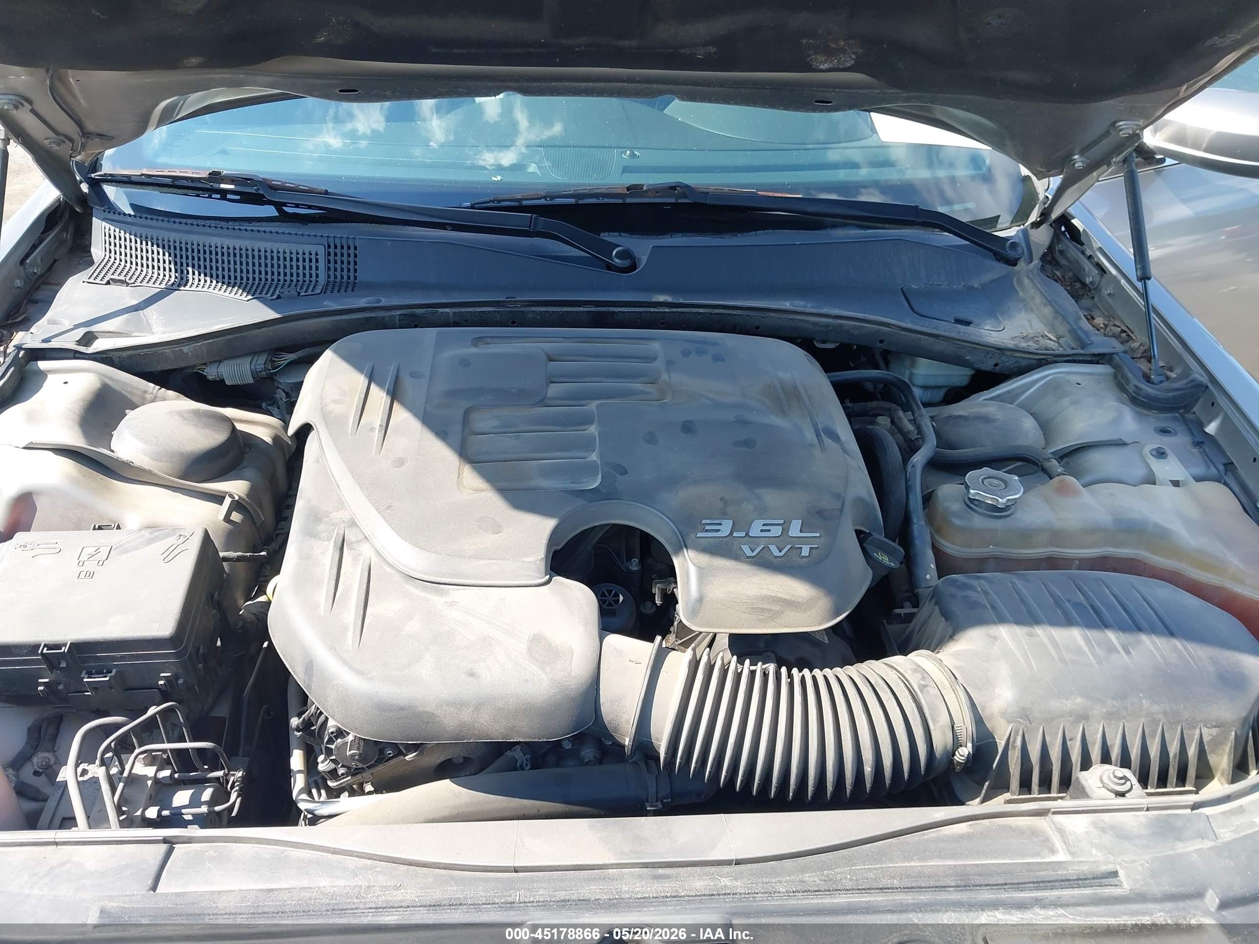 2014 Chrysler 300   Gray vin: 2C3CCAAG7EH193759