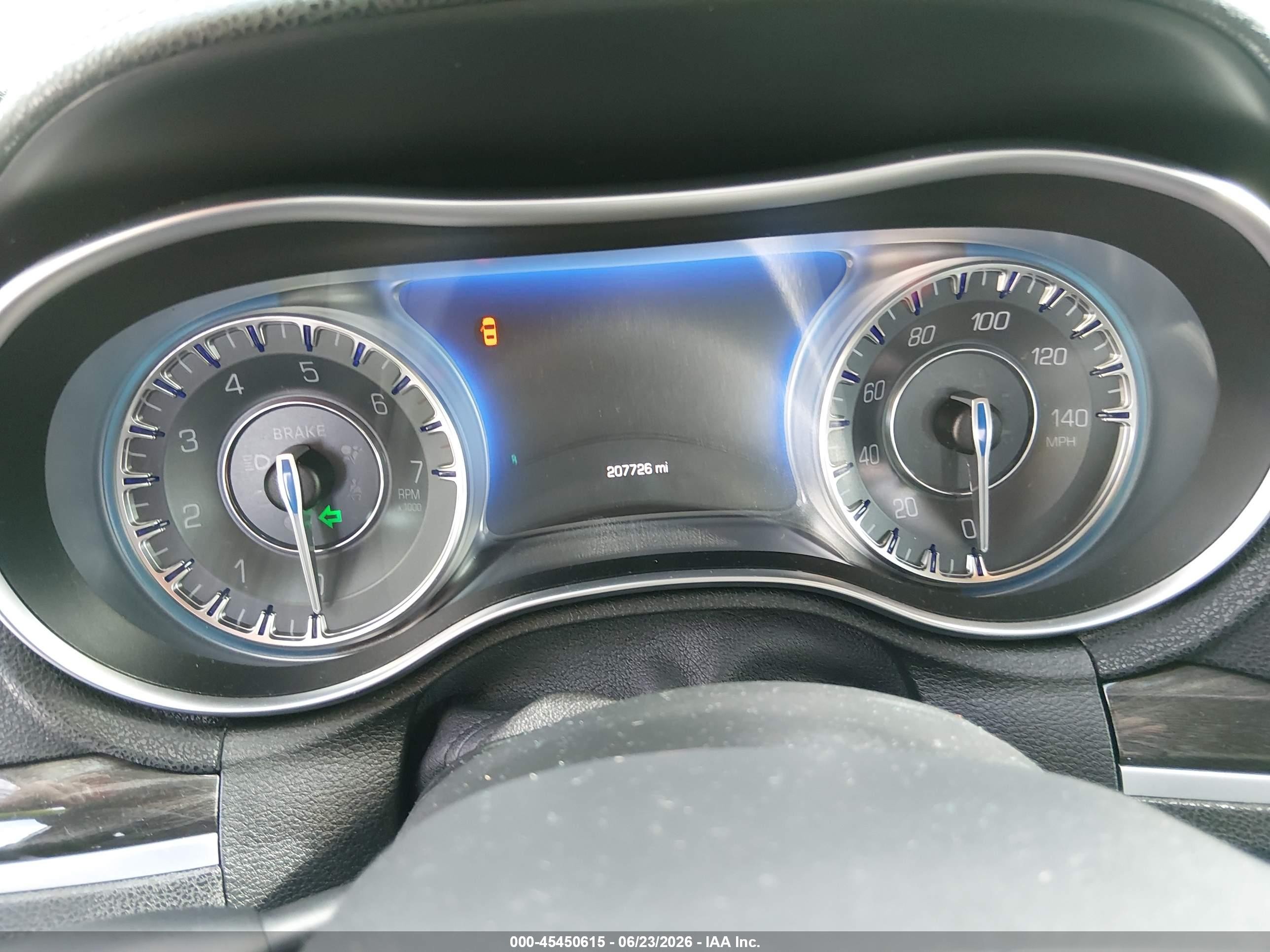 2015 Chrysler 300 Limited Gray vin: 2C3CCAAG7FH920545