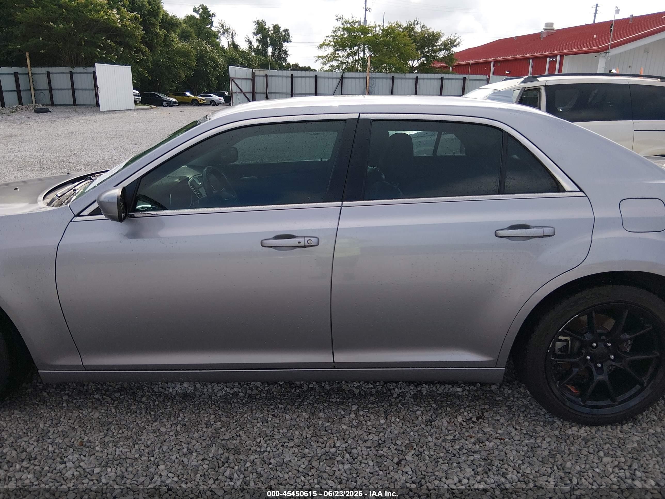 2015 Chrysler 300 Limited Gray vin: 2C3CCAAG7FH920545