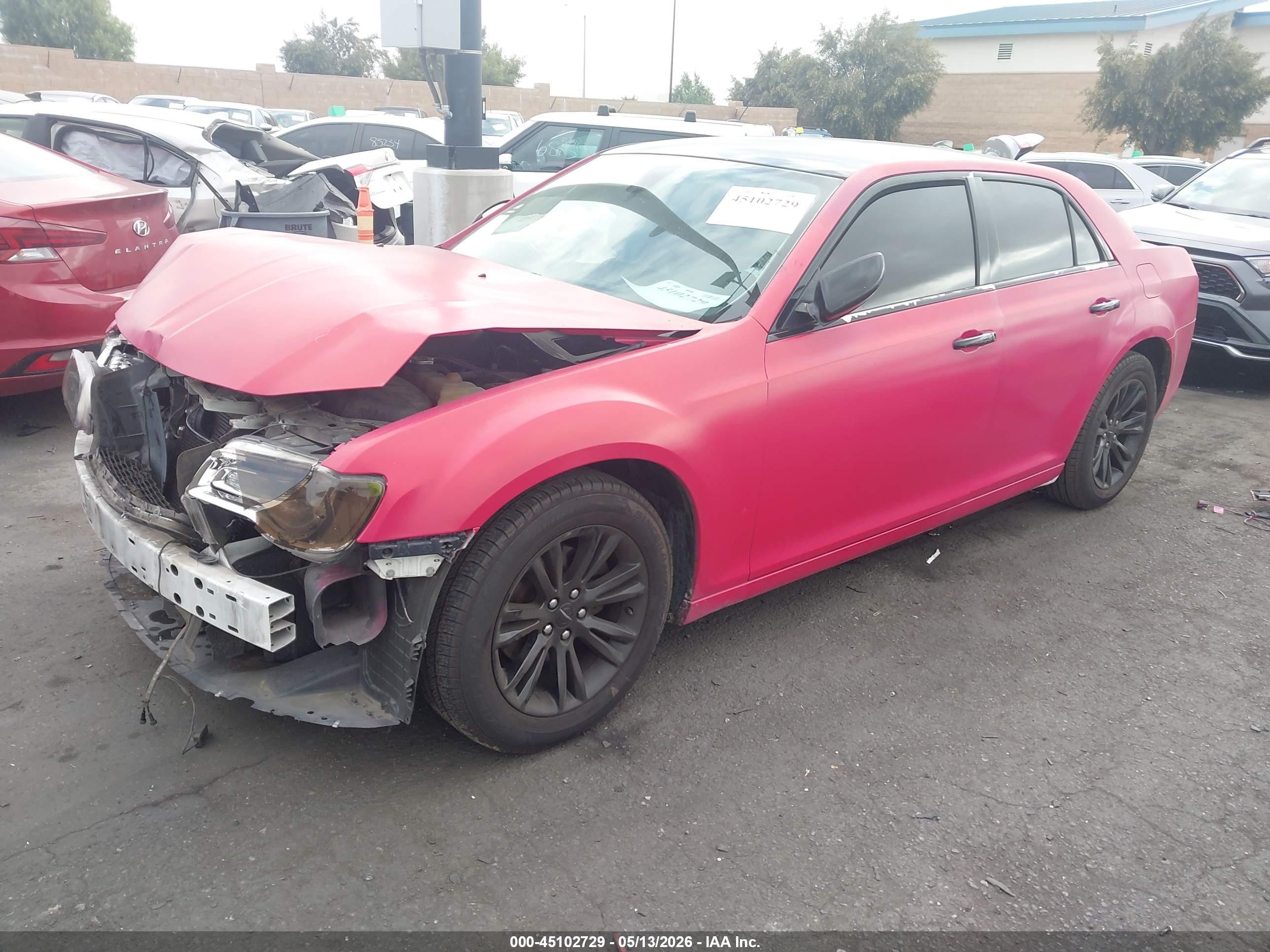 2017 Chrysler 300 Limited Red vin: 2C3CCAAG7HH521654