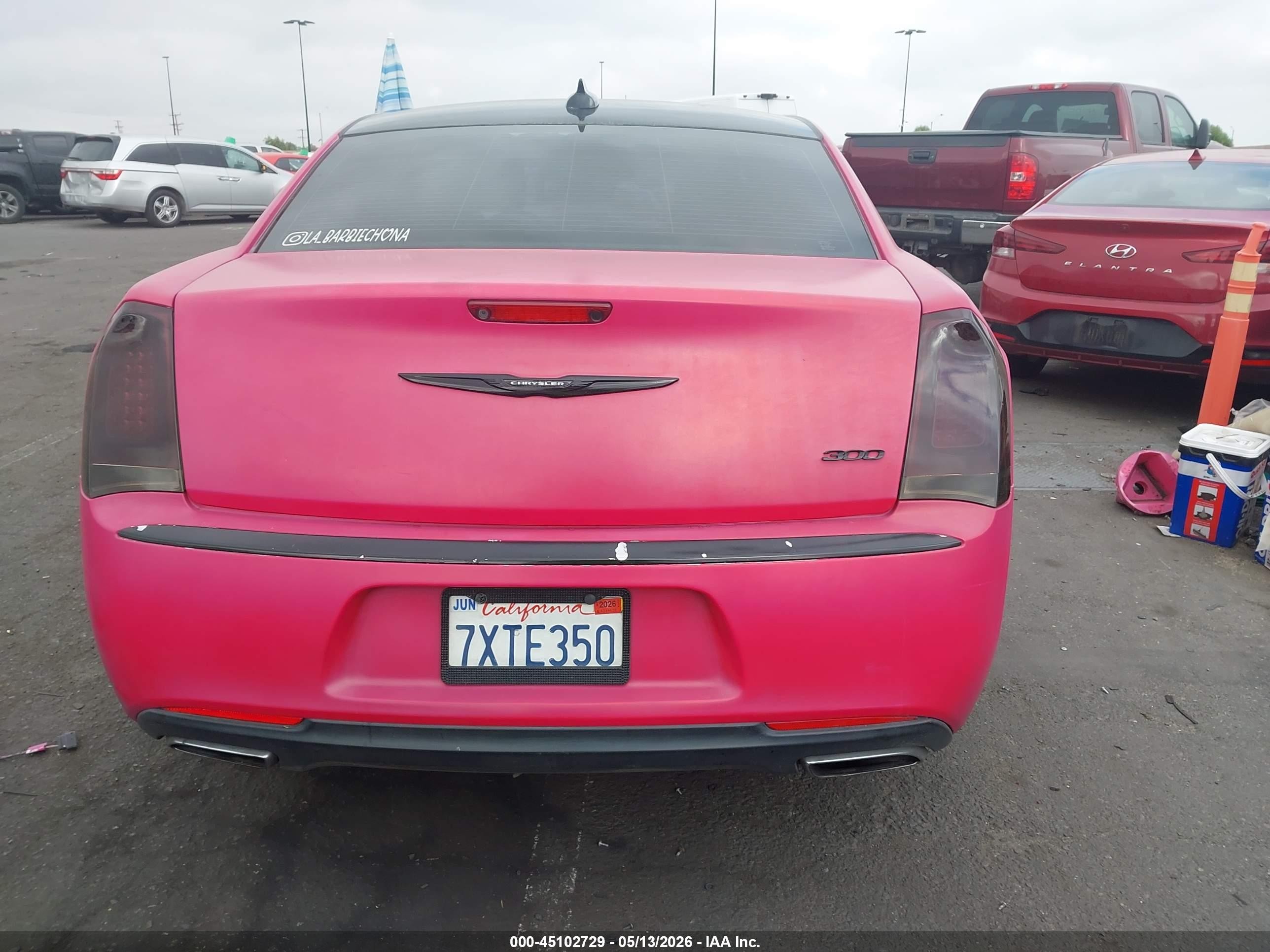 2017 Chrysler 300 Limited Red vin: 2C3CCAAG7HH521654