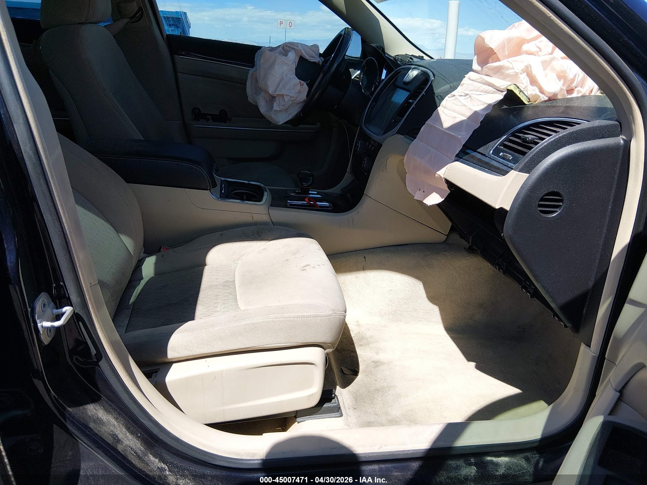 2012 Chrysler 300   Blue vin: 2C3CCAAG8CH202689
