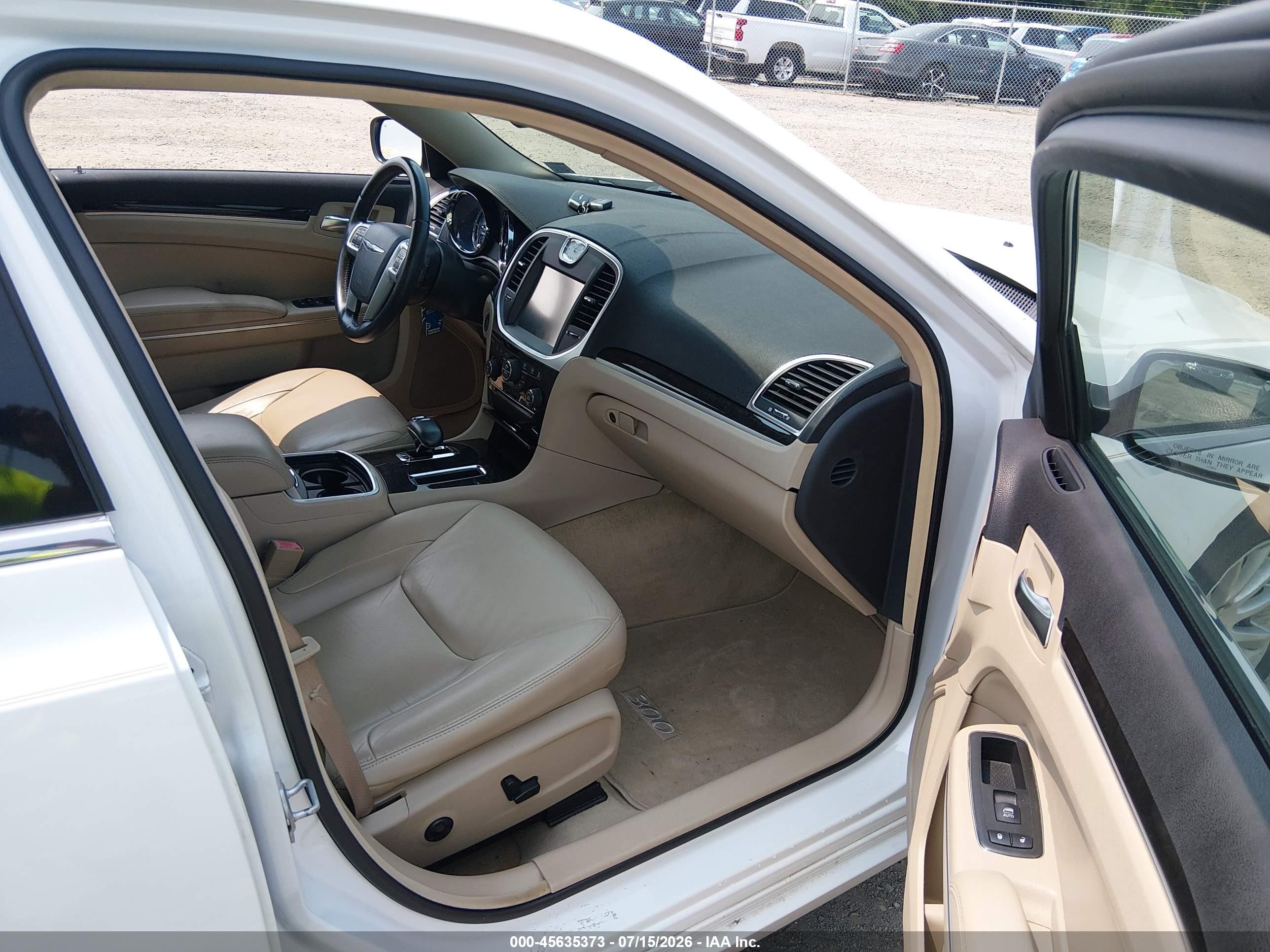 2013 Chrysler 300 Motown White vin: 2C3CCAAG8DH529031
