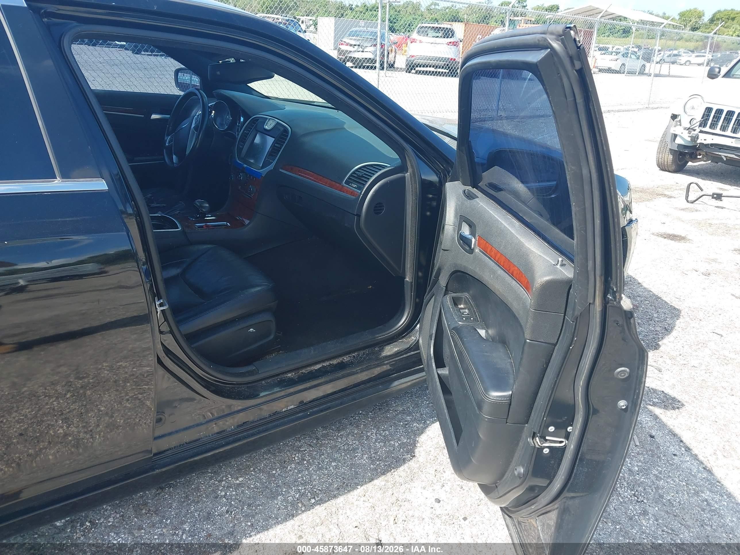 2013 Chrysler 300 Motown Black vin: 2C3CCAAG8DH600440